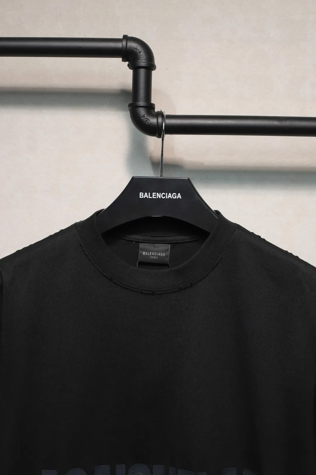 BALENCIAGA新作黒反アルファベット半袖Tシャツ - 画像 (4)