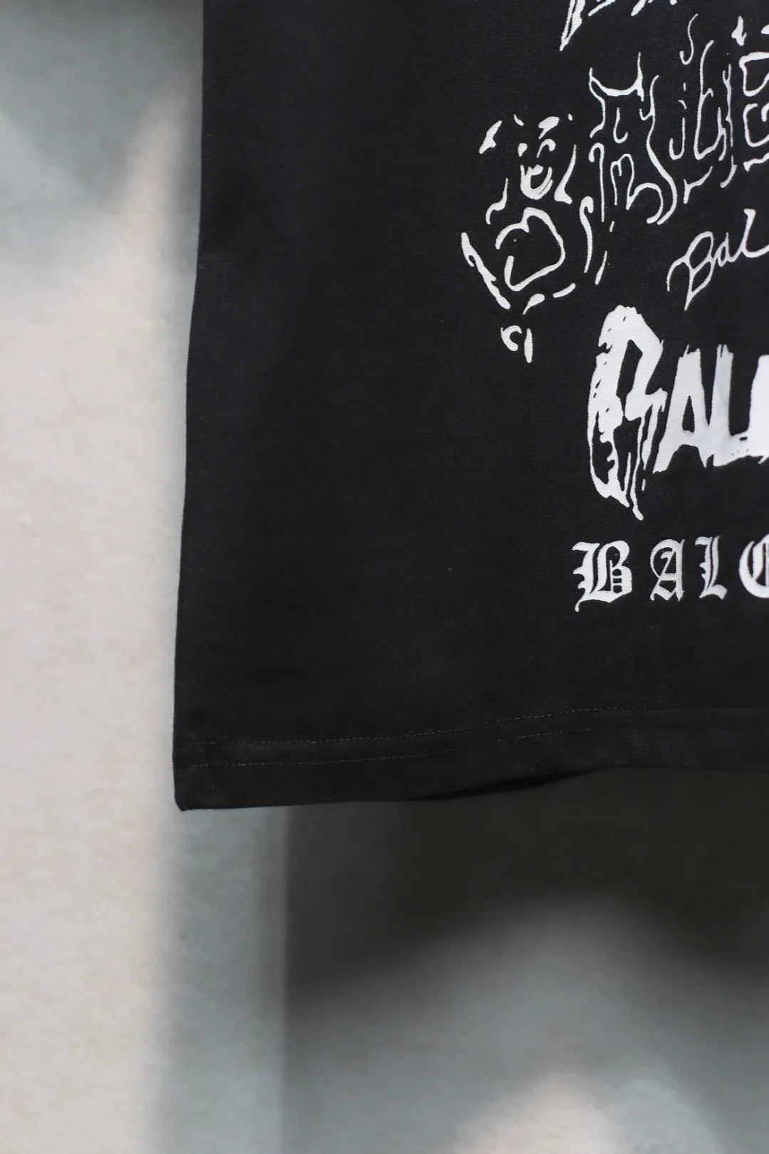 BALENCIAGA黒龍年限定半袖Tシャツ新作 - 画像 (10)