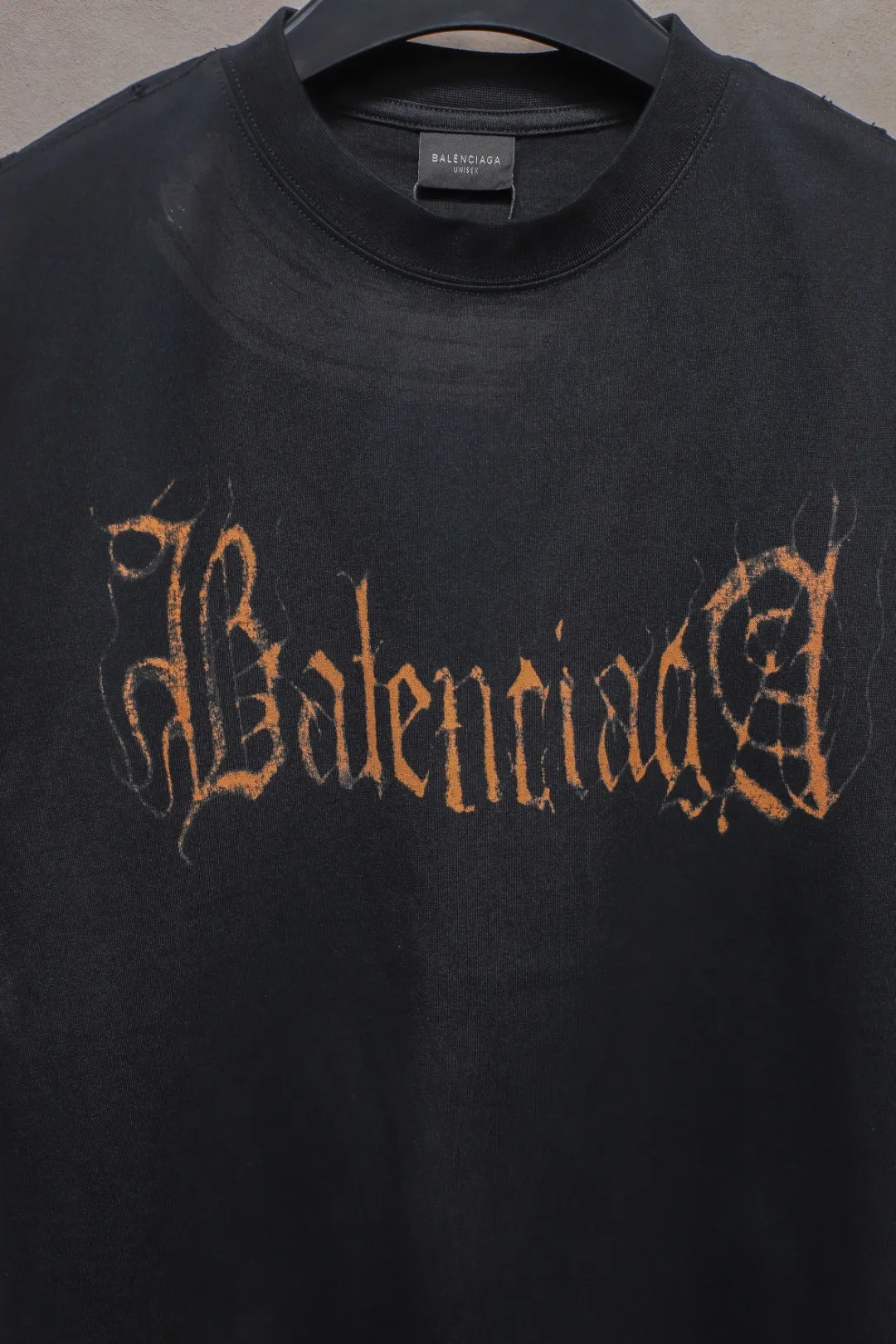 BALENCIAGA新作黒サンスクリット半袖Tシャツ - 画像 (7)