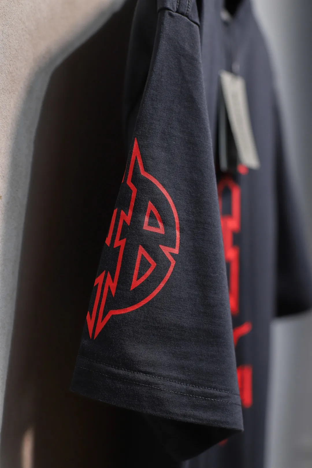 BALENCIAGA黒ロック半袖Tシャツ新作 - 画像 (8)