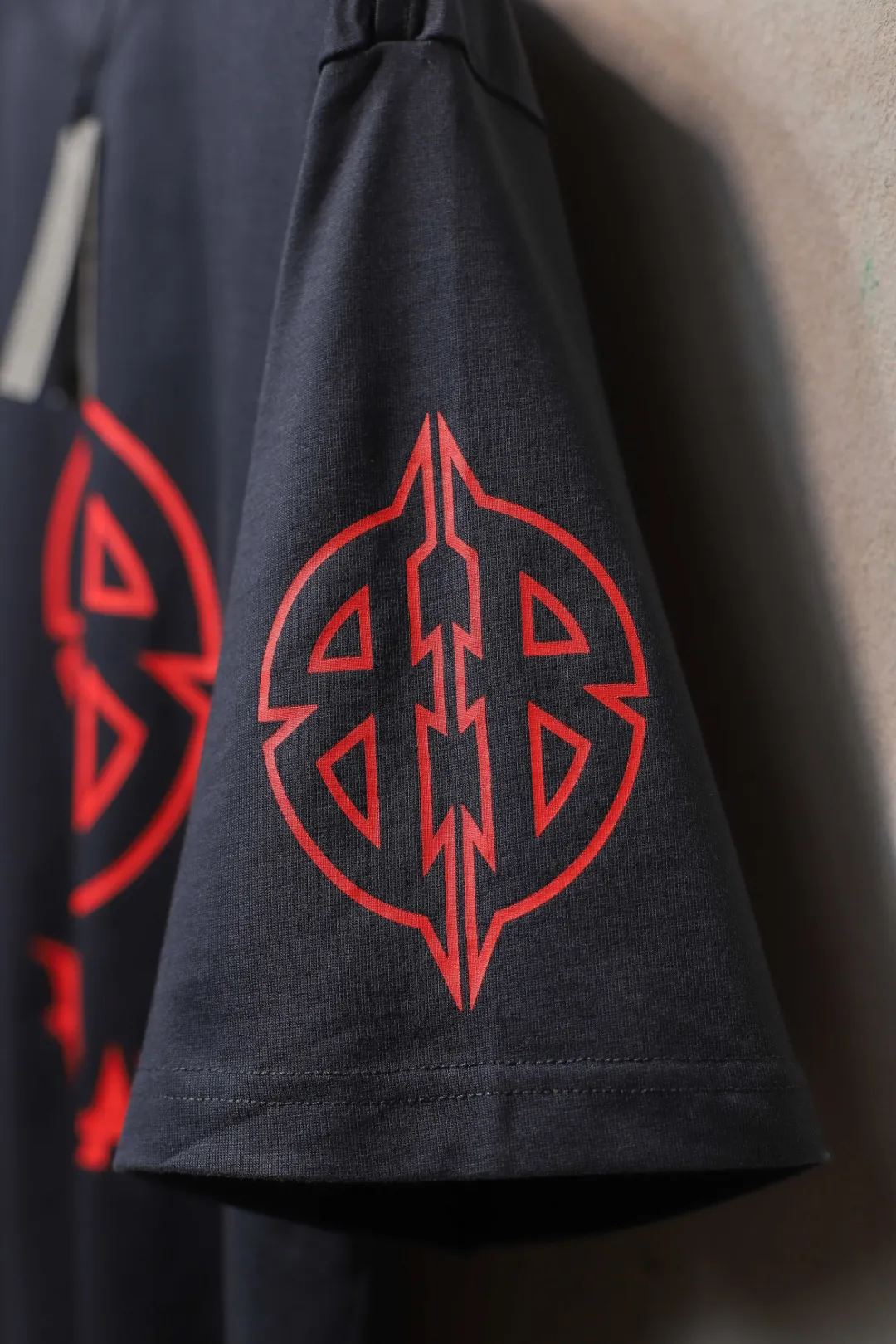 BALENCIAGA黒ロック半袖Tシャツ新作 - 画像 (9)