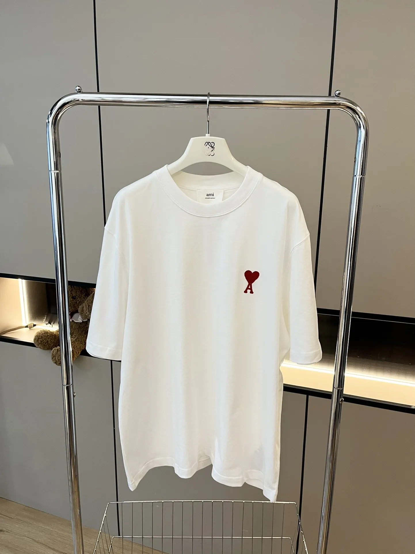 AMI新作白い小愛心半袖Tシャツ