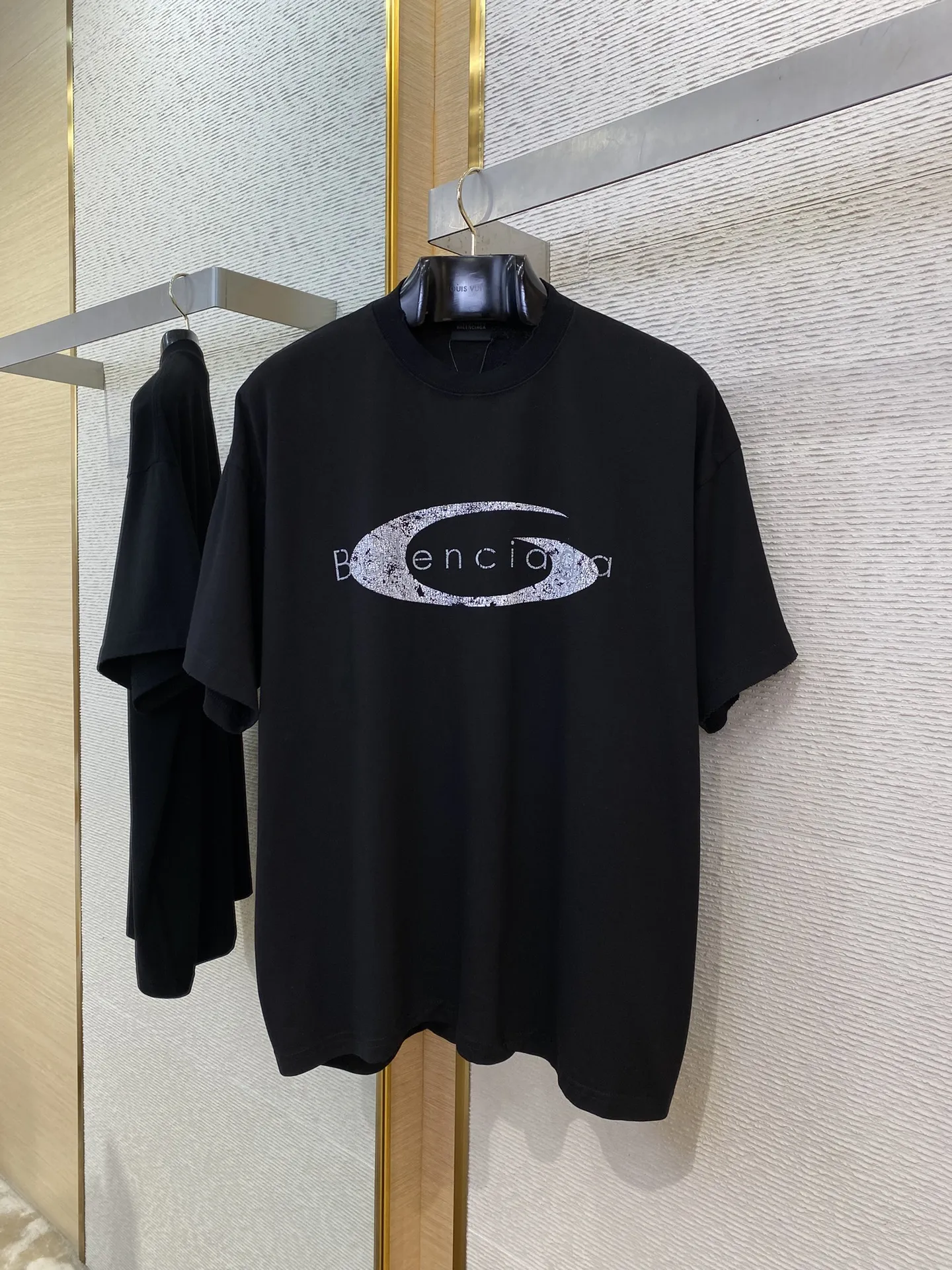 BLCGパリバルセロナ新作黒白裂纹アルファベット半袖Tシャツ - 画像 (6)