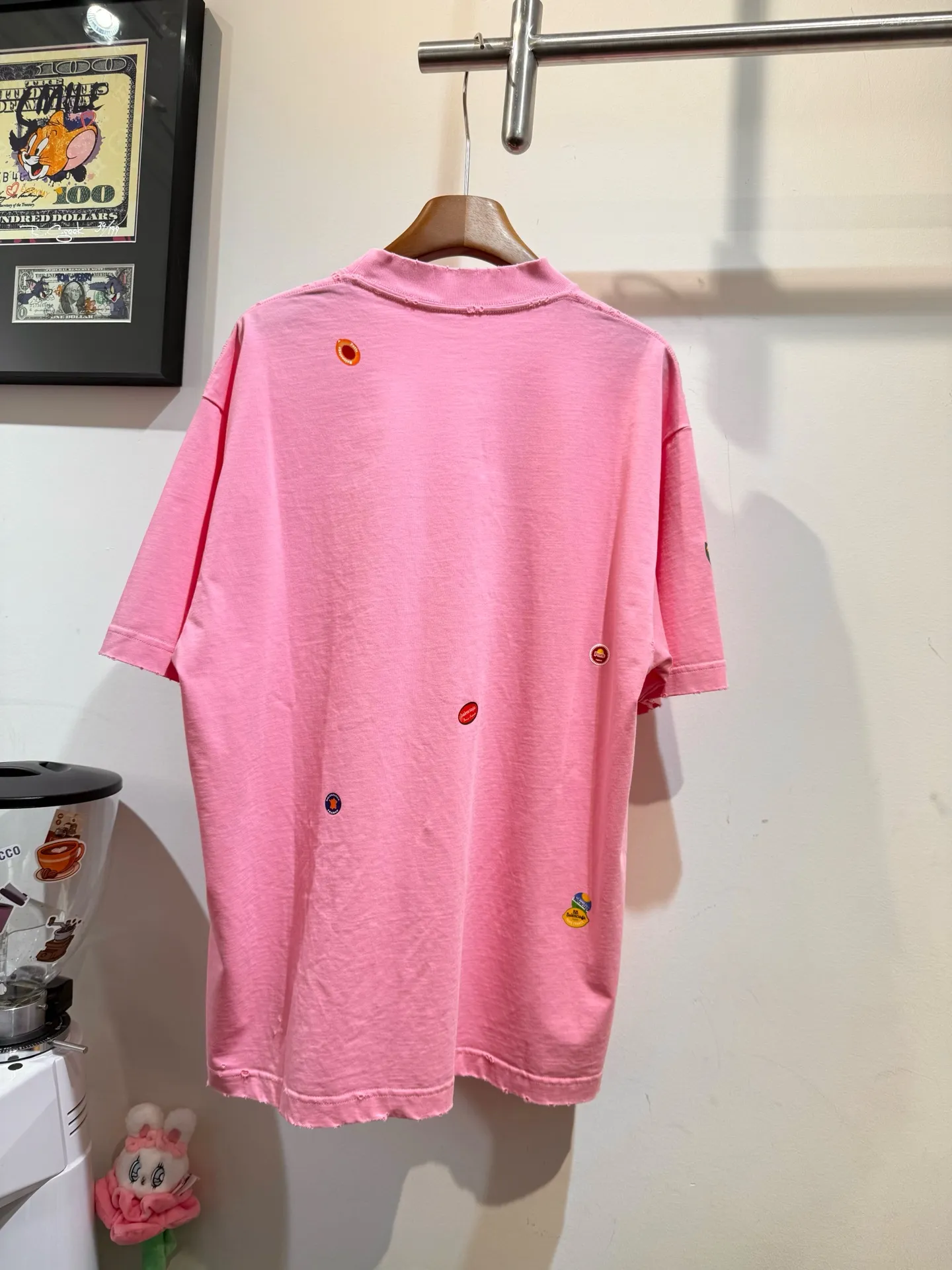 Balenciaga新作ピンク半袖Tシャツ破れ加工 - 画像 (9)