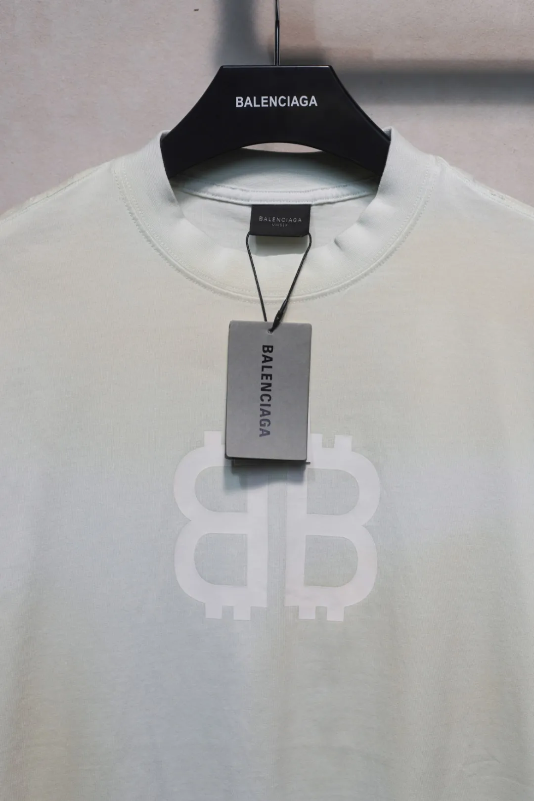 BALENCIAGA新作白泥染半袖Tシャツ - 画像 (7)