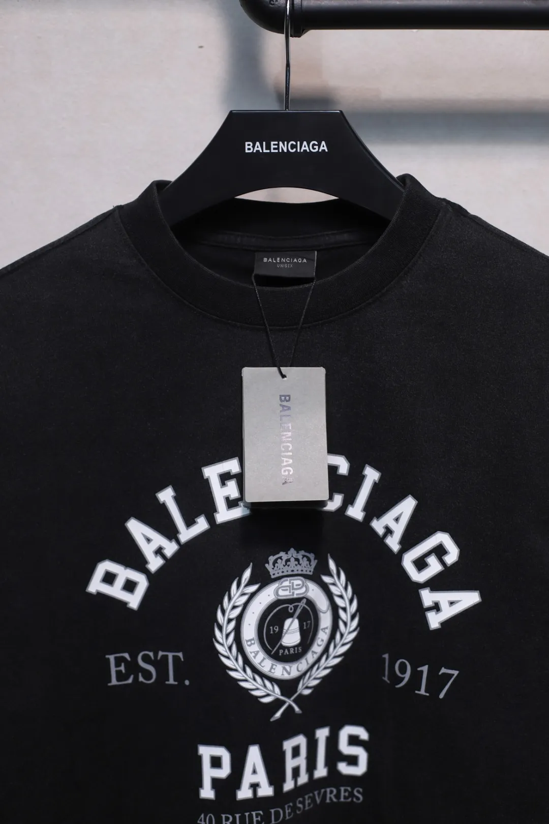 BALENCIAGA 黒 新作 半袖Tシャツ - 画像 (7)