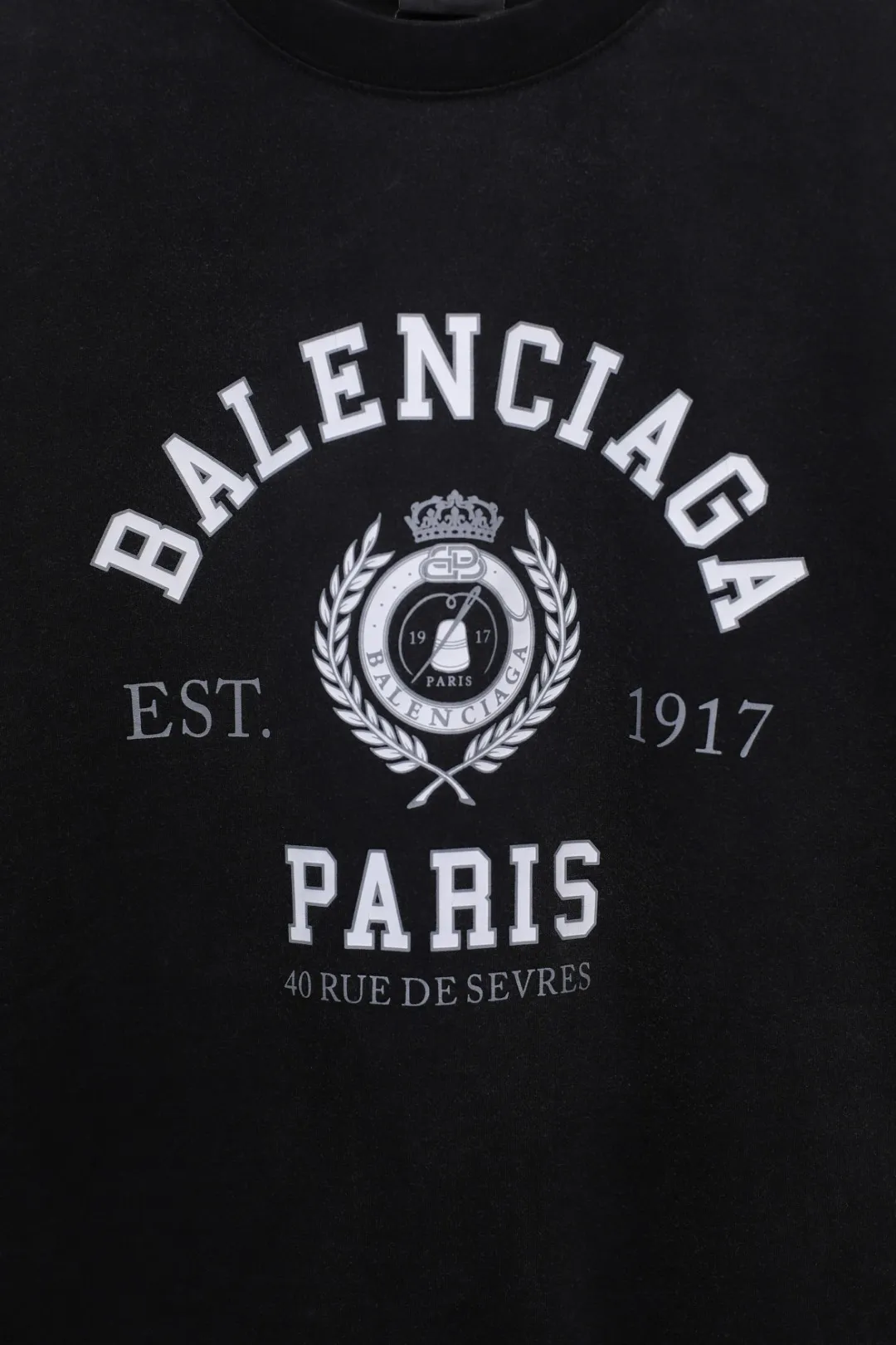 BALENCIAGA 黒 新作 半袖Tシャツ - 画像 (9)