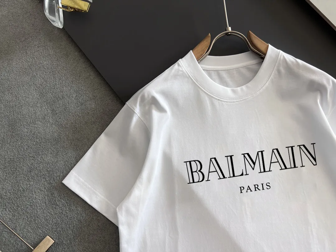 BALMAIN PARIS新作黒半袖Tシャツ - 画像 (6)