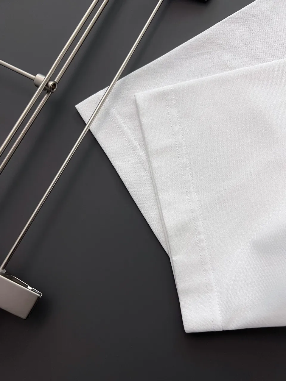 BALMAIN PARIS新作黒半袖Tシャツ - 画像 (10)