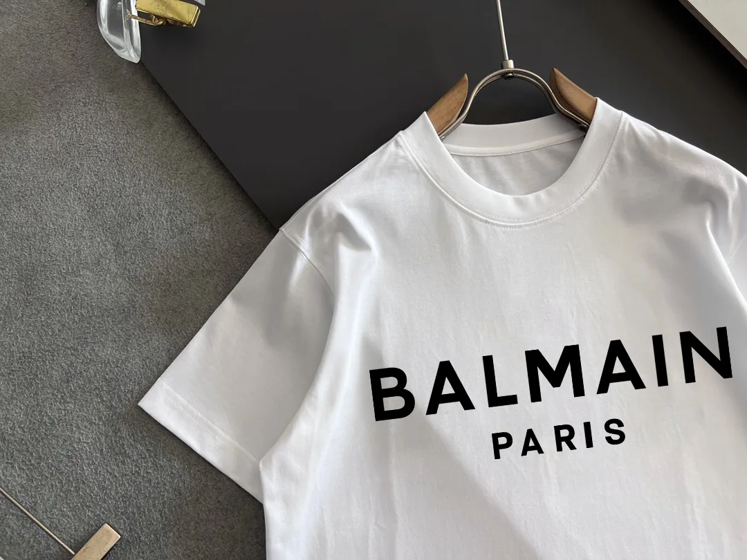 BALMAIN PARIS新作黒半袖Tシャツ - 画像 (6)