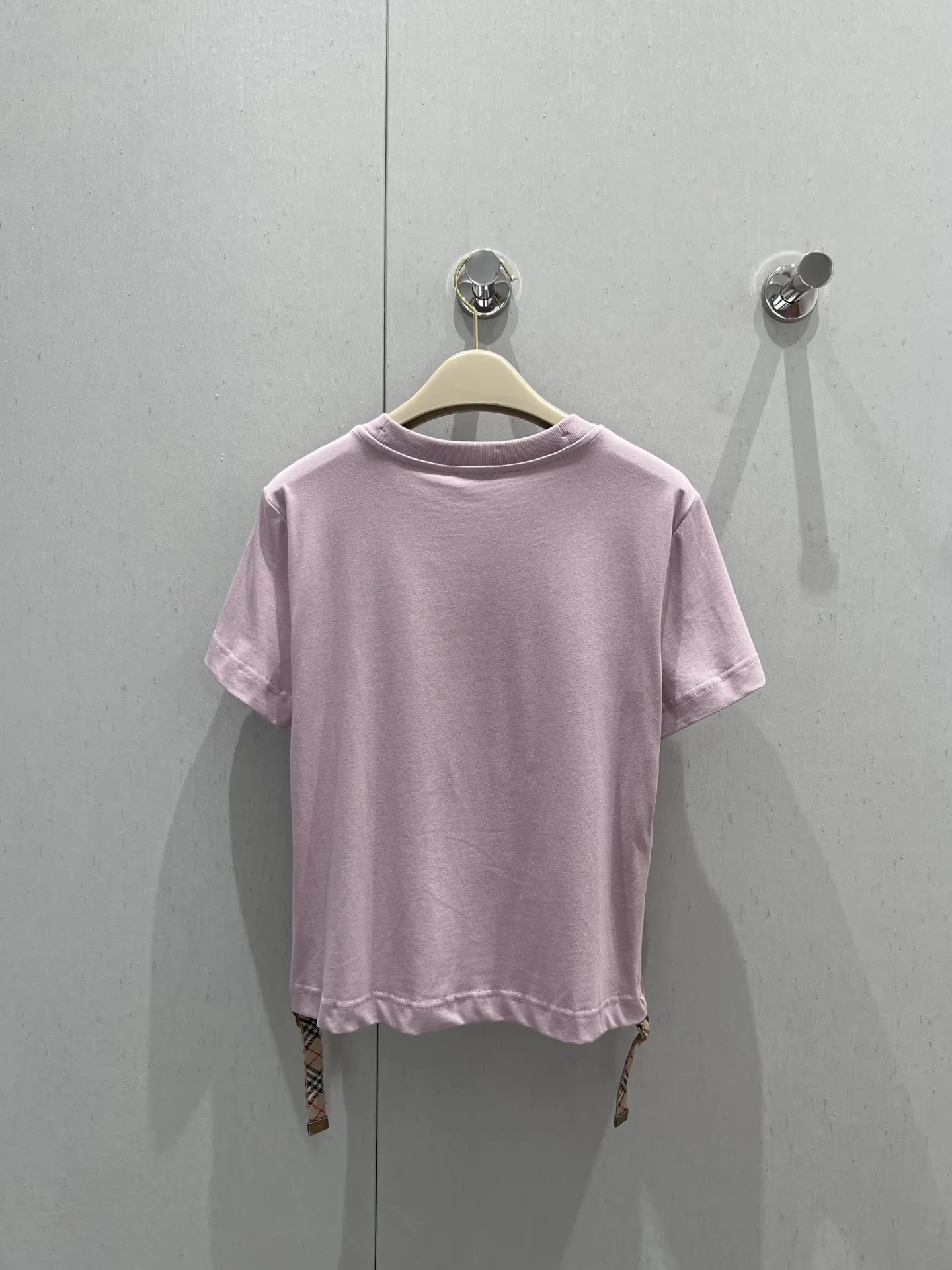 Burberry新作ピンク格子柄半袖Tシャツ - 画像 (3)