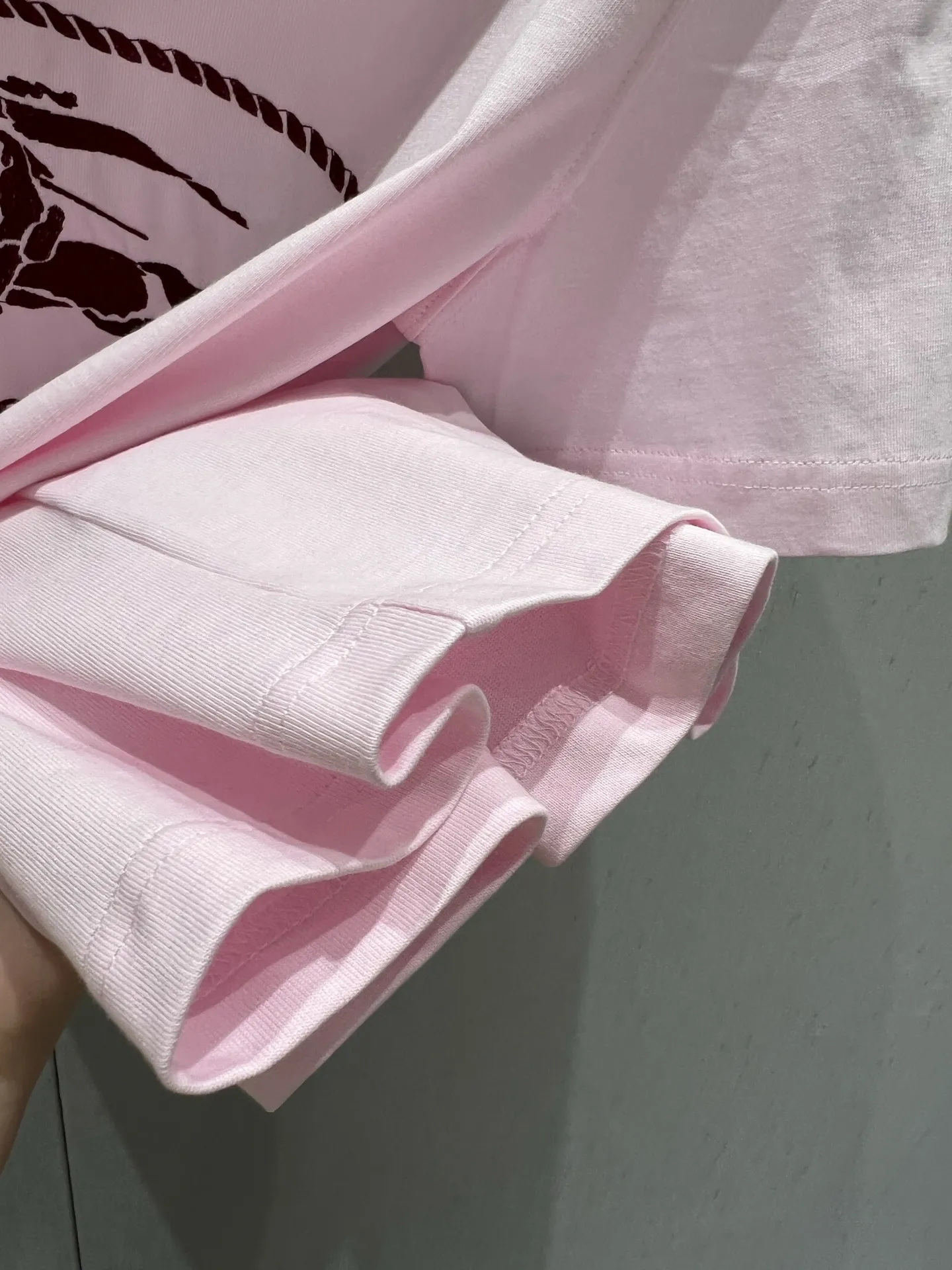 Burberry新作ピンク半袖Tシャツ - 画像 (9)