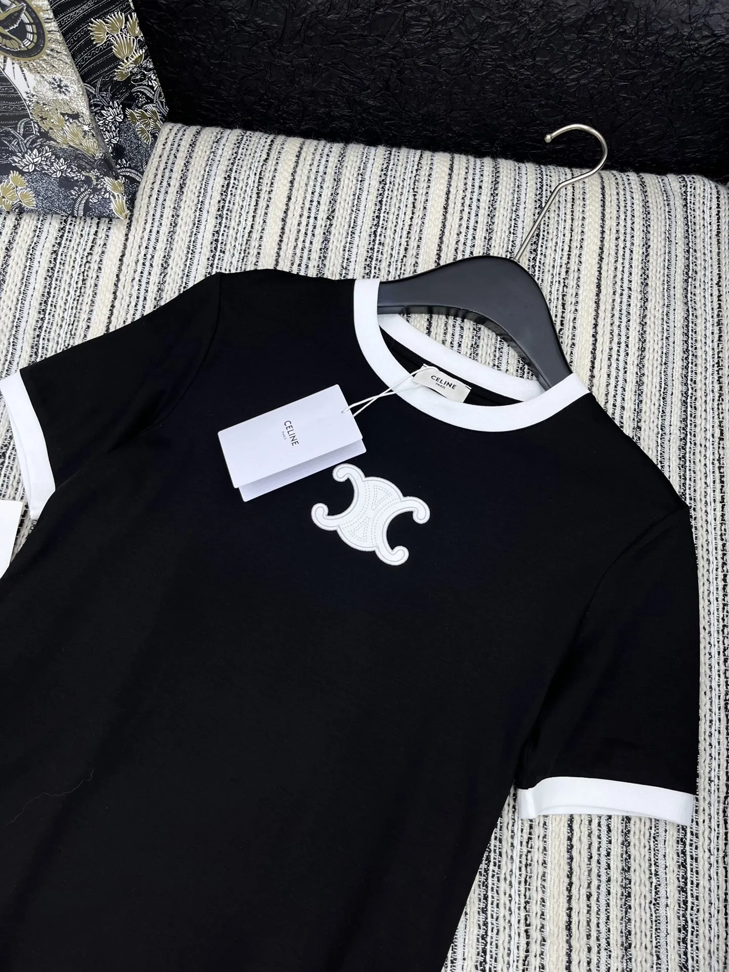 セリーヌ新作黒半袖Tシャツ高級デザイン - 画像 (4)