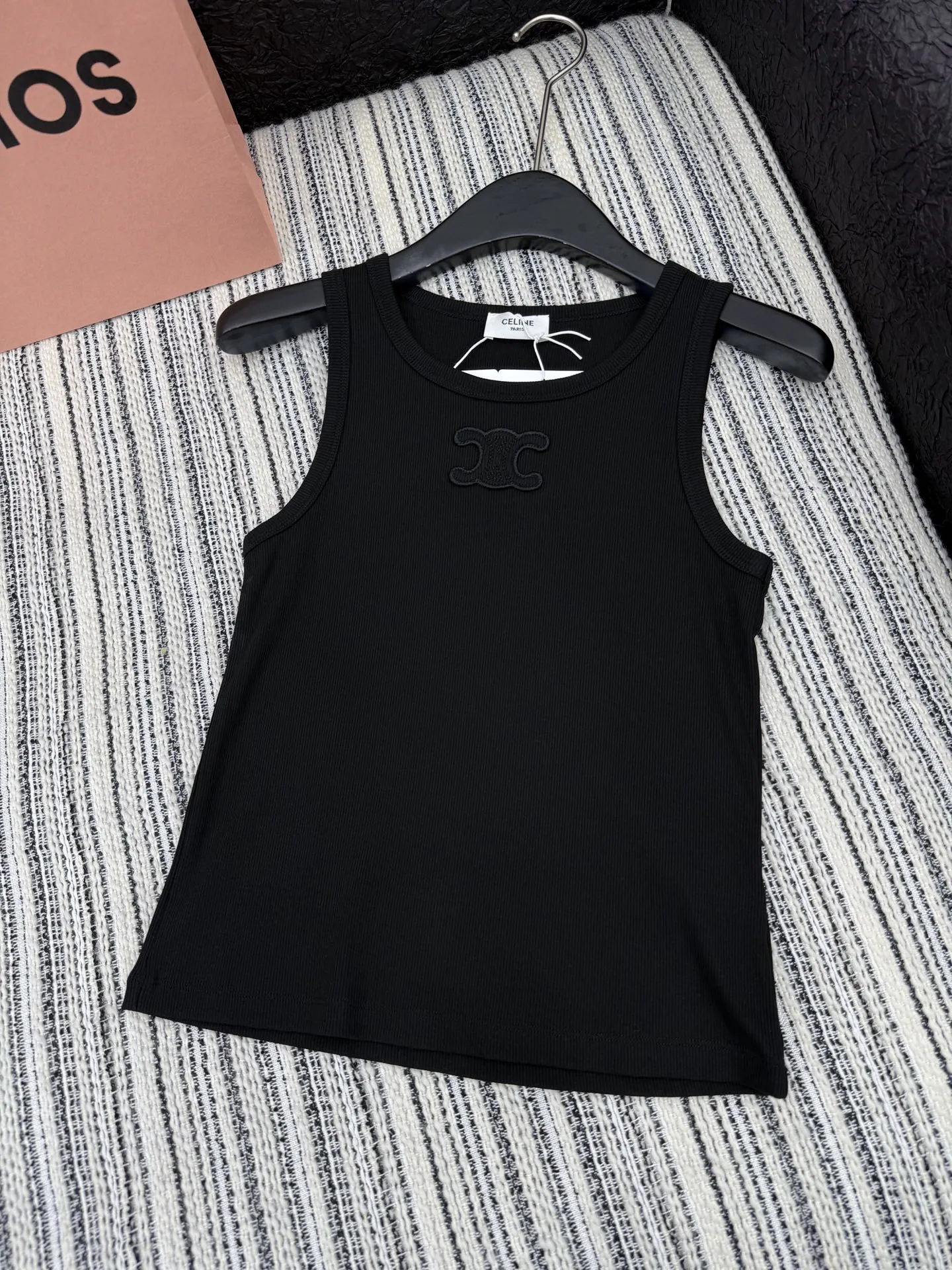 CELINE新作黒吊帯背心SMLサイズ