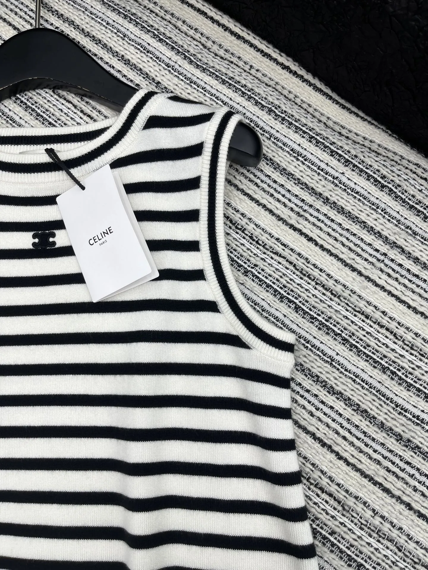 セリーノ黒ストライプ新作ニットドレス - 画像 (4)