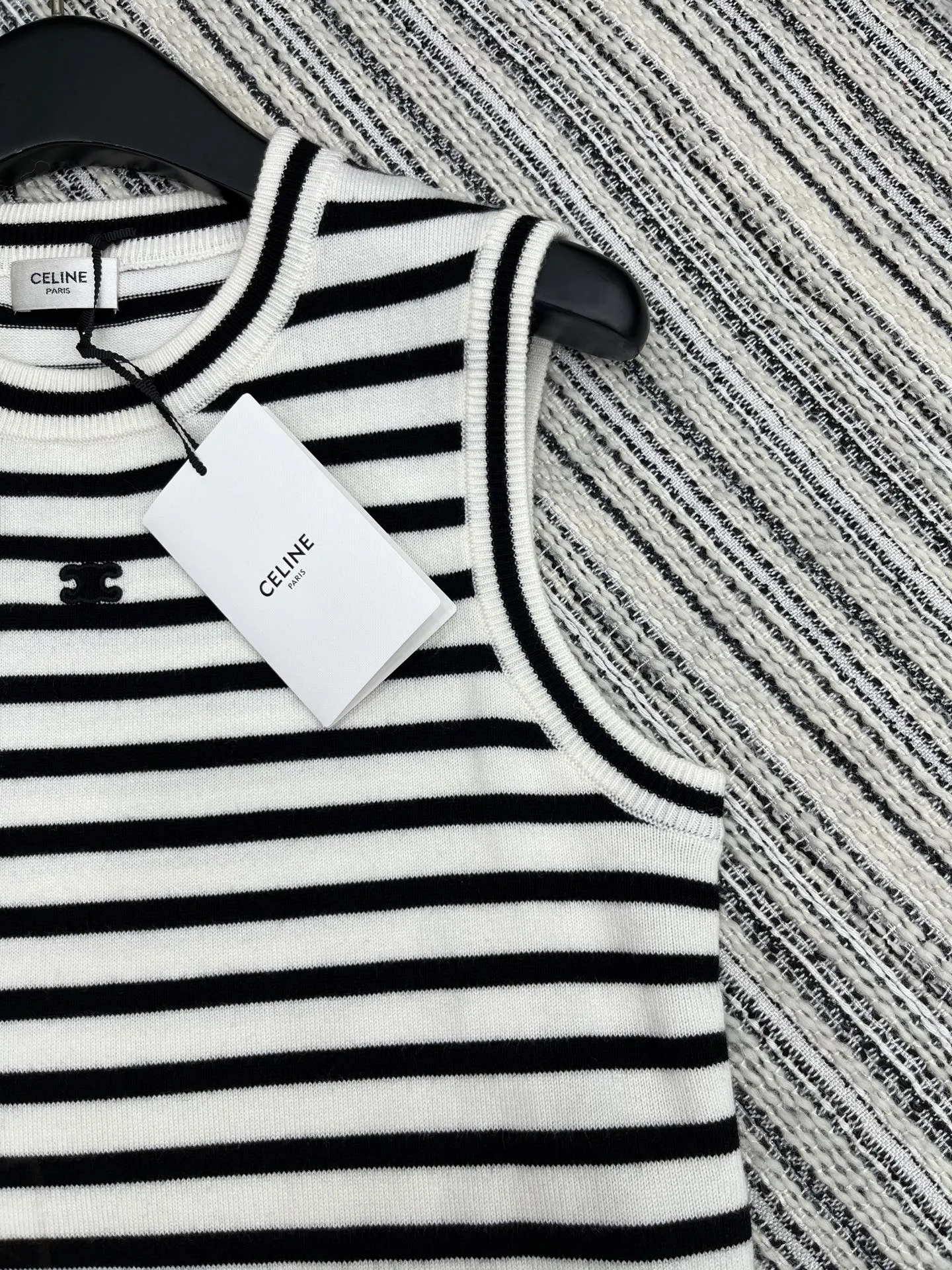 Celi新作黒ストライプニットベスト - 画像 (4)