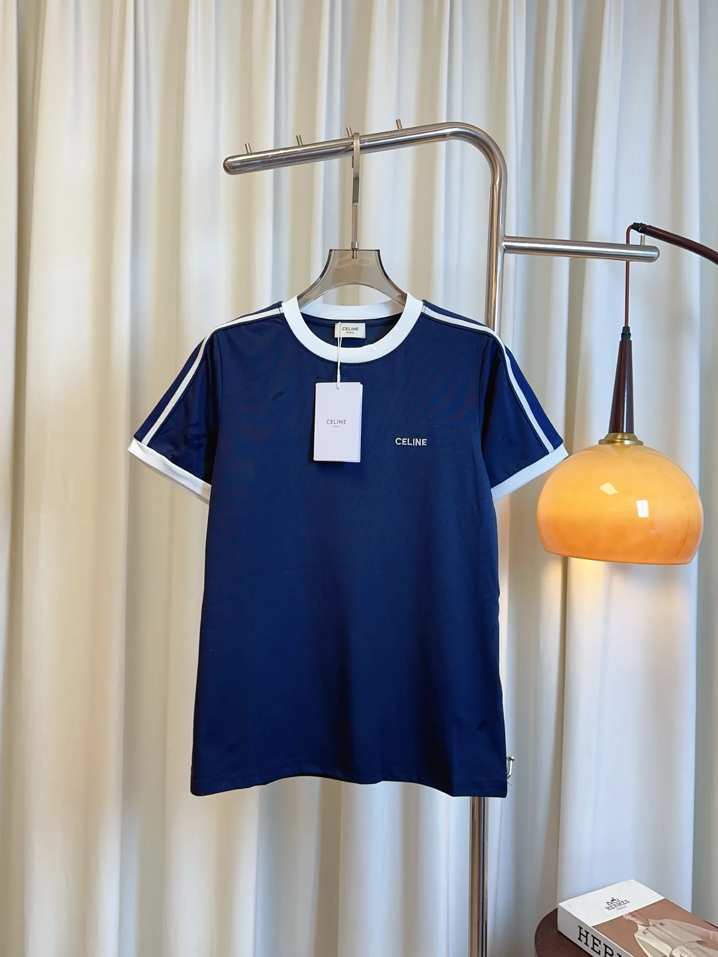 CELINE新作刺繍ロゴカラーマッチングTシャツネイビーブルー