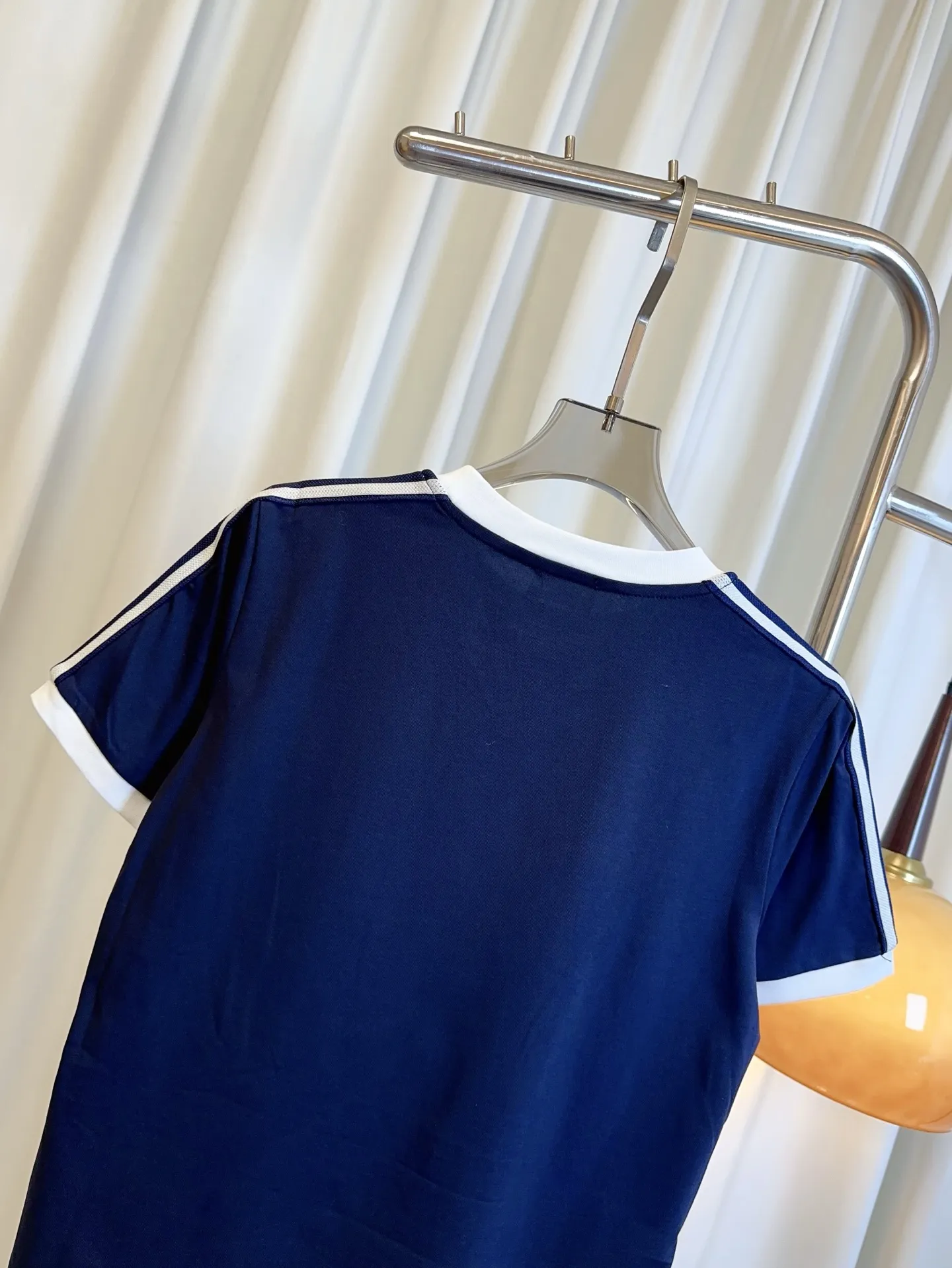 CELINE新作刺繍ロゴカラーマッチングTシャツネイビーブルー - 画像 (6)