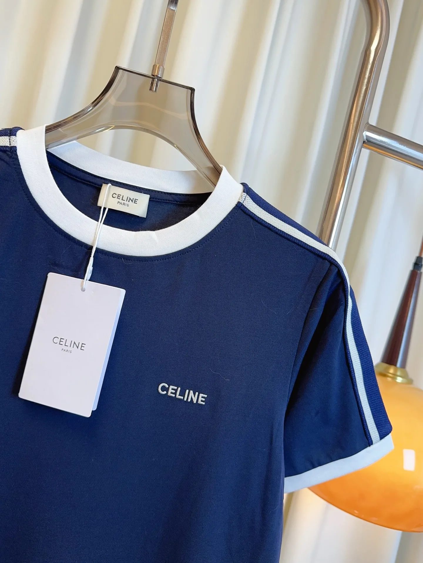 CELINE新作刺繍ロゴカラーマッチングTシャツネイビーブルー - 画像 (7)
