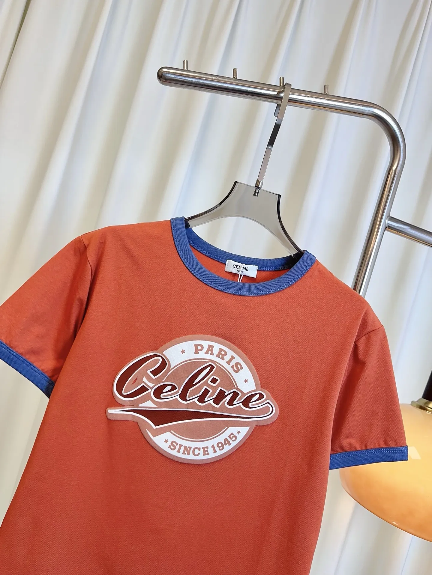 CELINE新作オレンジロゴ半袖Tシャツ - 画像 (5)