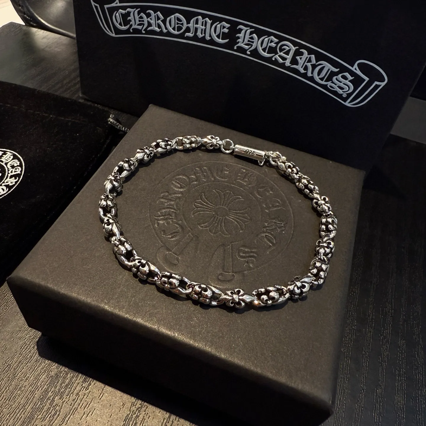 Chrome Hearts シルバー クロスブレスレット - 画像 (5)