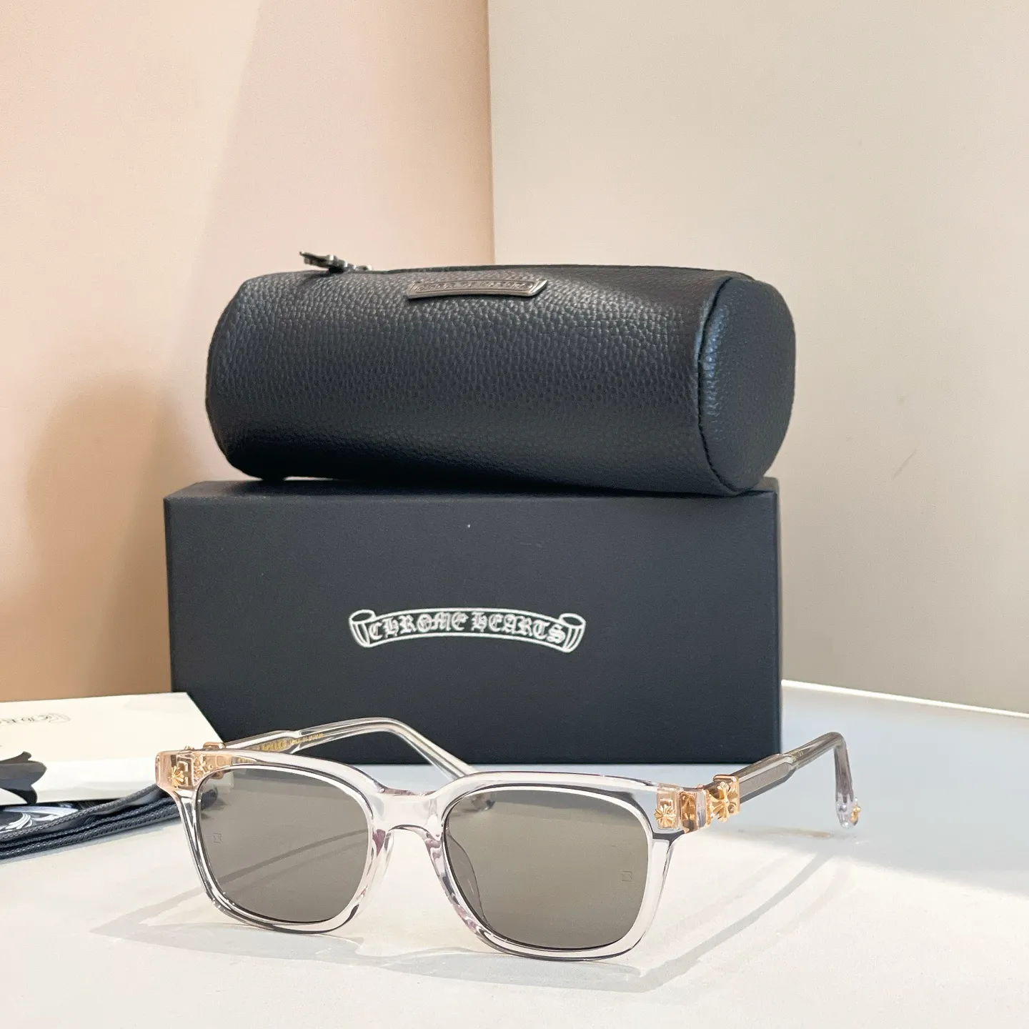 CHROME HEARTS ブラックサングラス COX UCKER - 画像 (5)