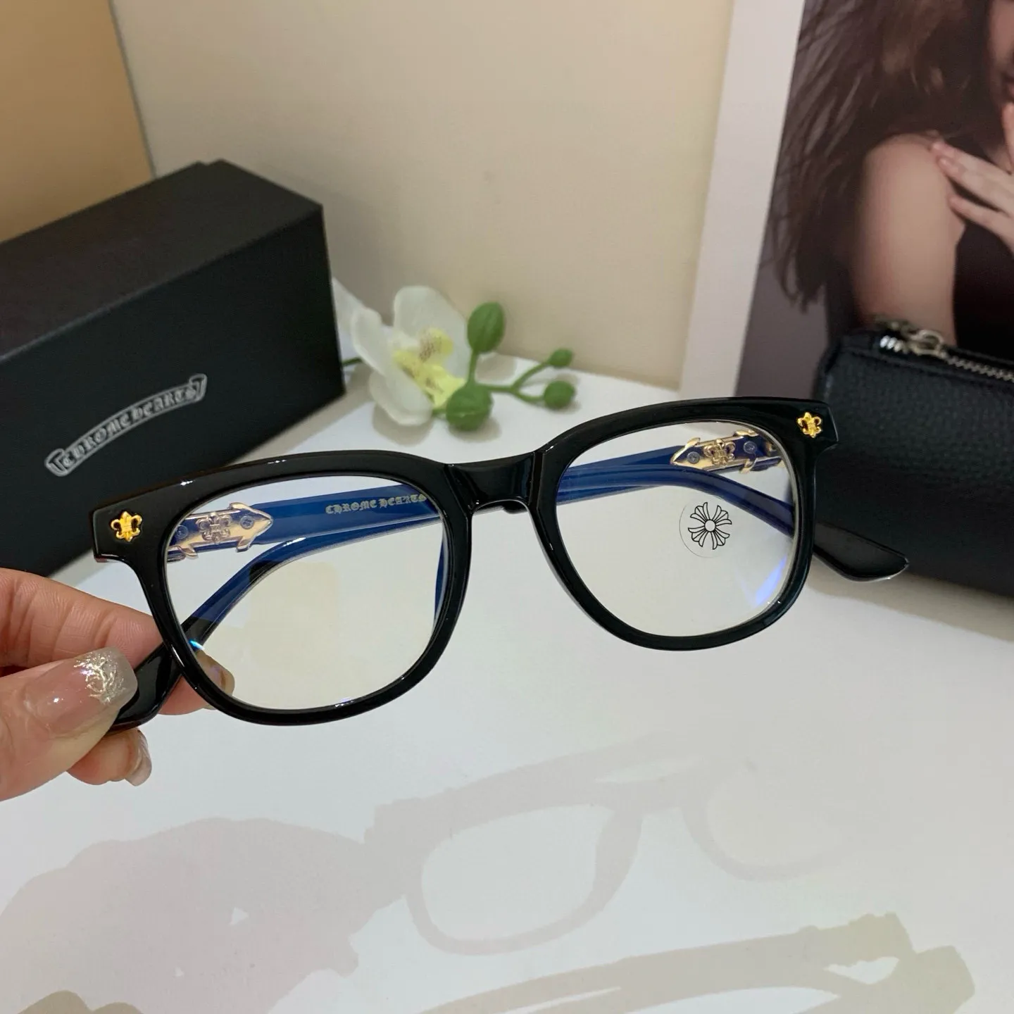 Chrome Hearts 2025新作ブラックスクエアメガネ - 画像 (4)