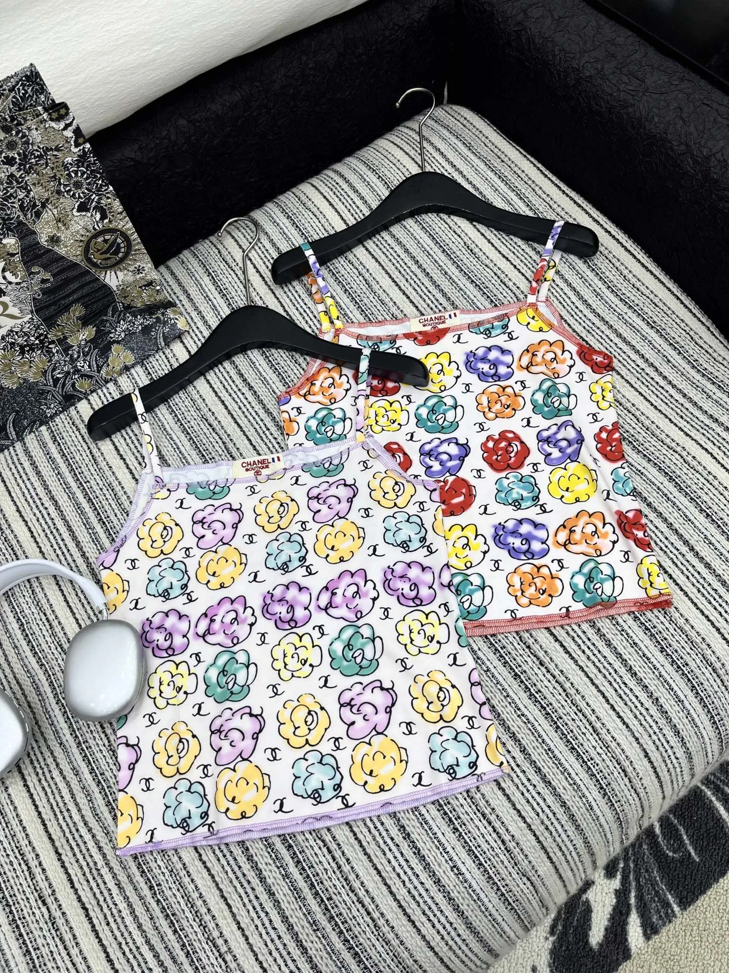 Chanel新作プリント吊りスカート赤紫色 - 画像 (4)