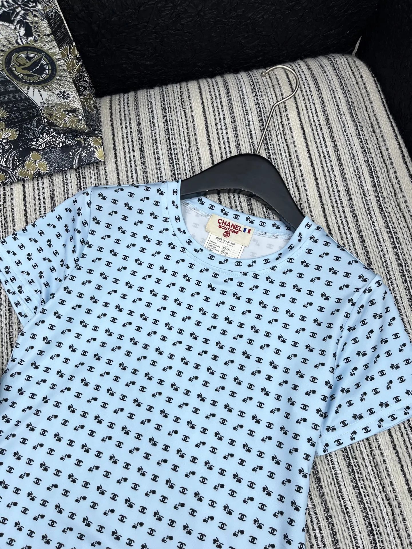 Chan* 25中古シリーズプリント半袖Tシャツ 青 - 画像 (3)