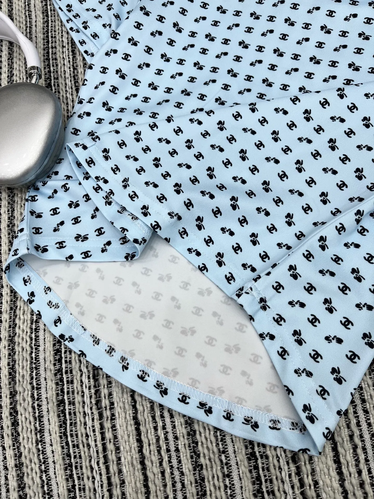 Chan* 25中古シリーズプリント半袖Tシャツ 青 - 画像 (5)