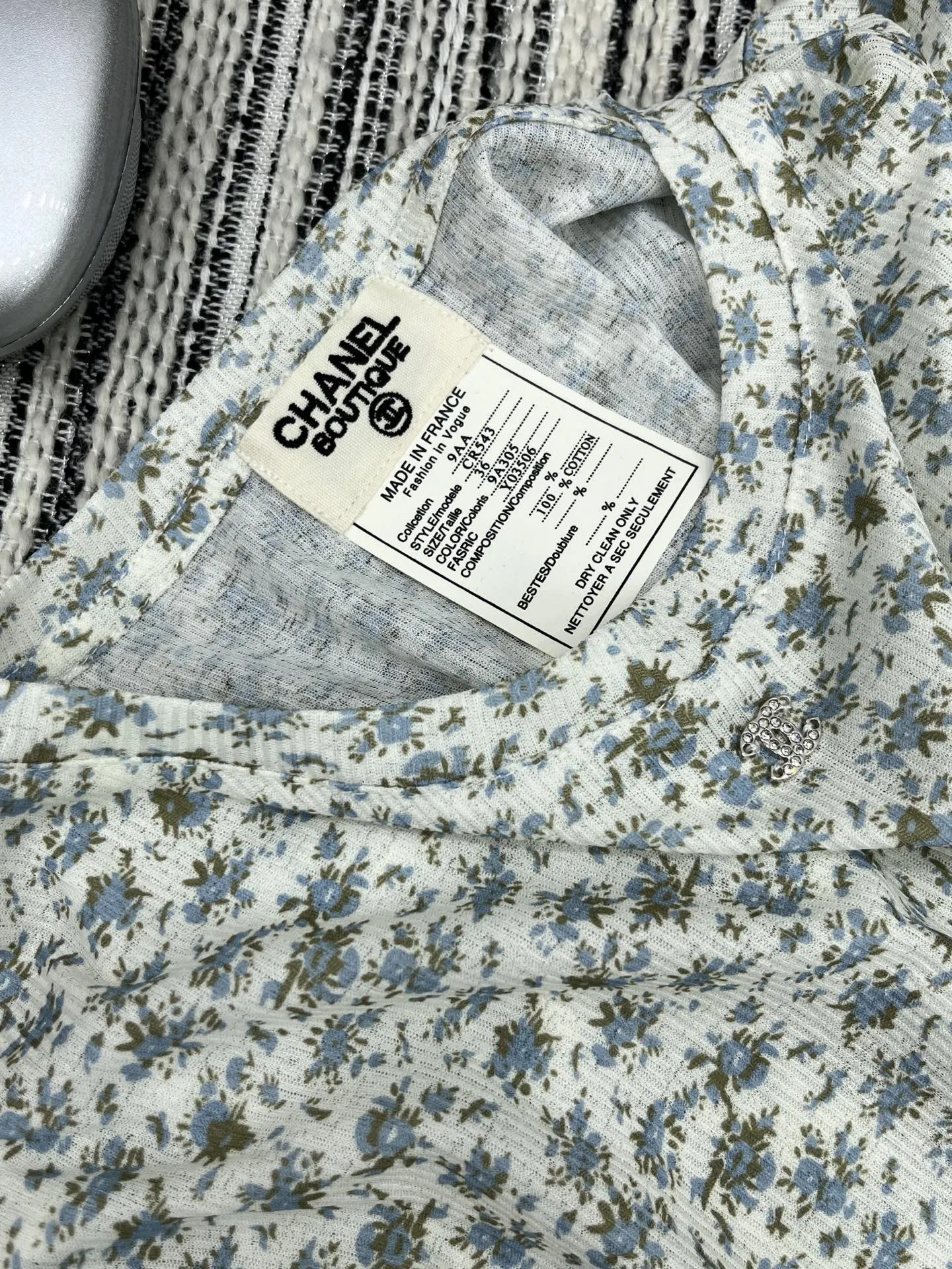 CHANEL新作黒プリント半袖Tシャツ - 画像 (8)