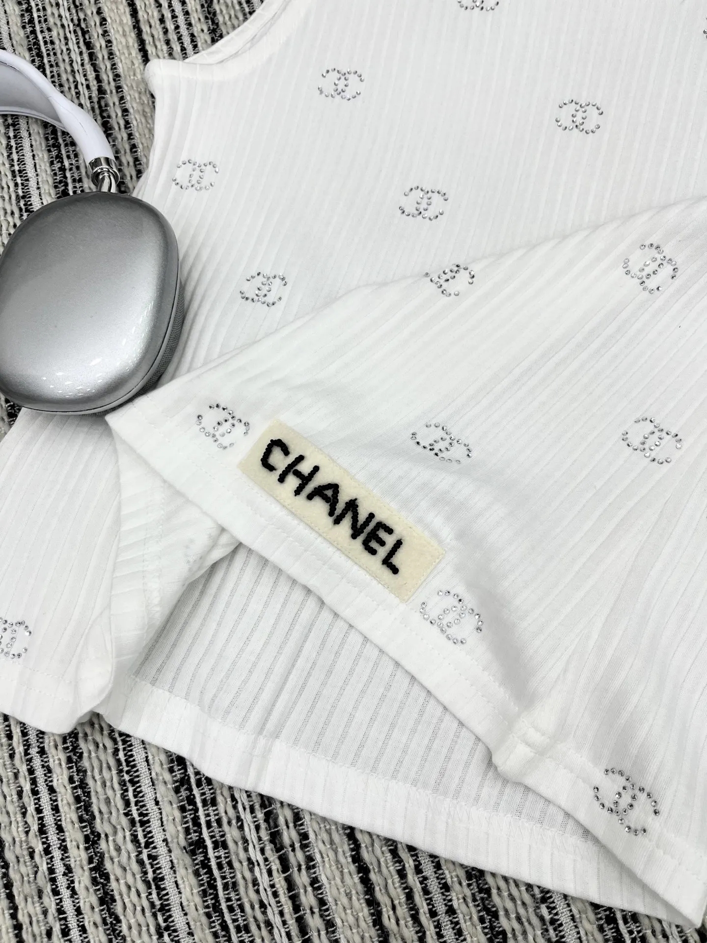 CHANEL 白 手工ホットダイヤモンド订珠ベスト 新作 - 画像 (5)