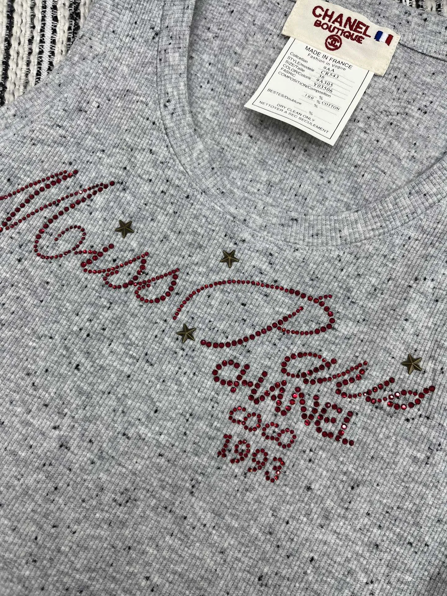 Chanel 25中古シリーズ手工烫钻ベスト グレー - 画像 (5)