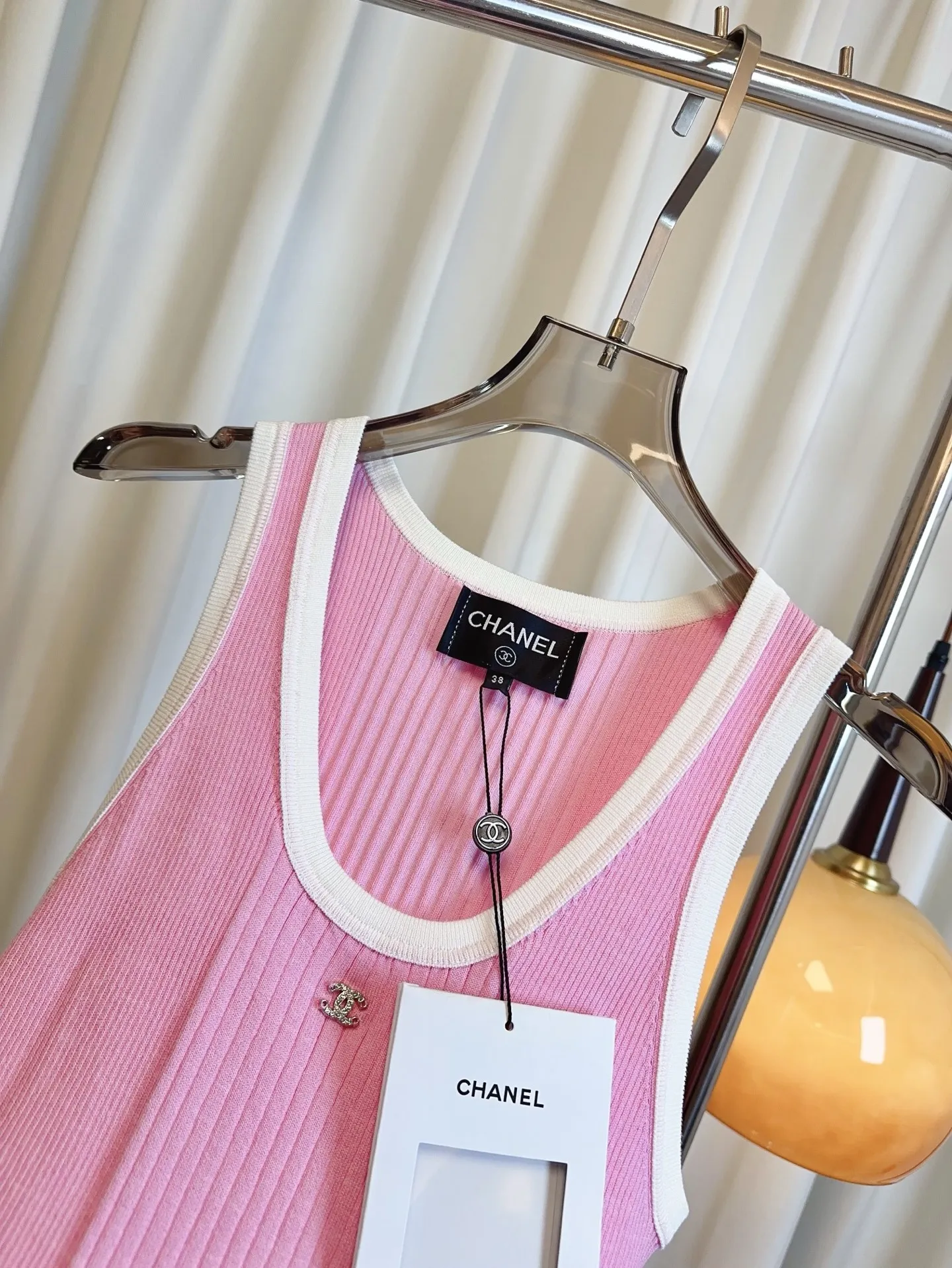 CHANEL新作ピンクカラーマッチングベスト - 画像 (7)