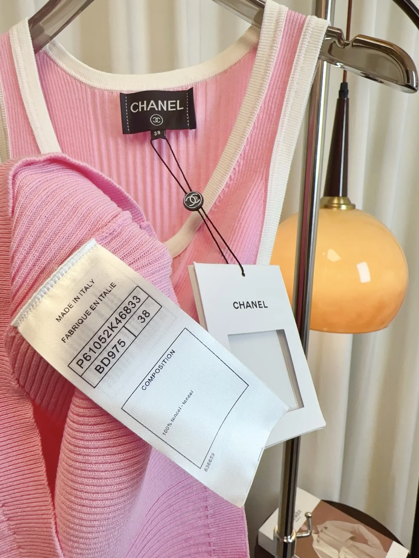 CHANEL新作ピンクカラーマッチングベスト - 画像 (10)