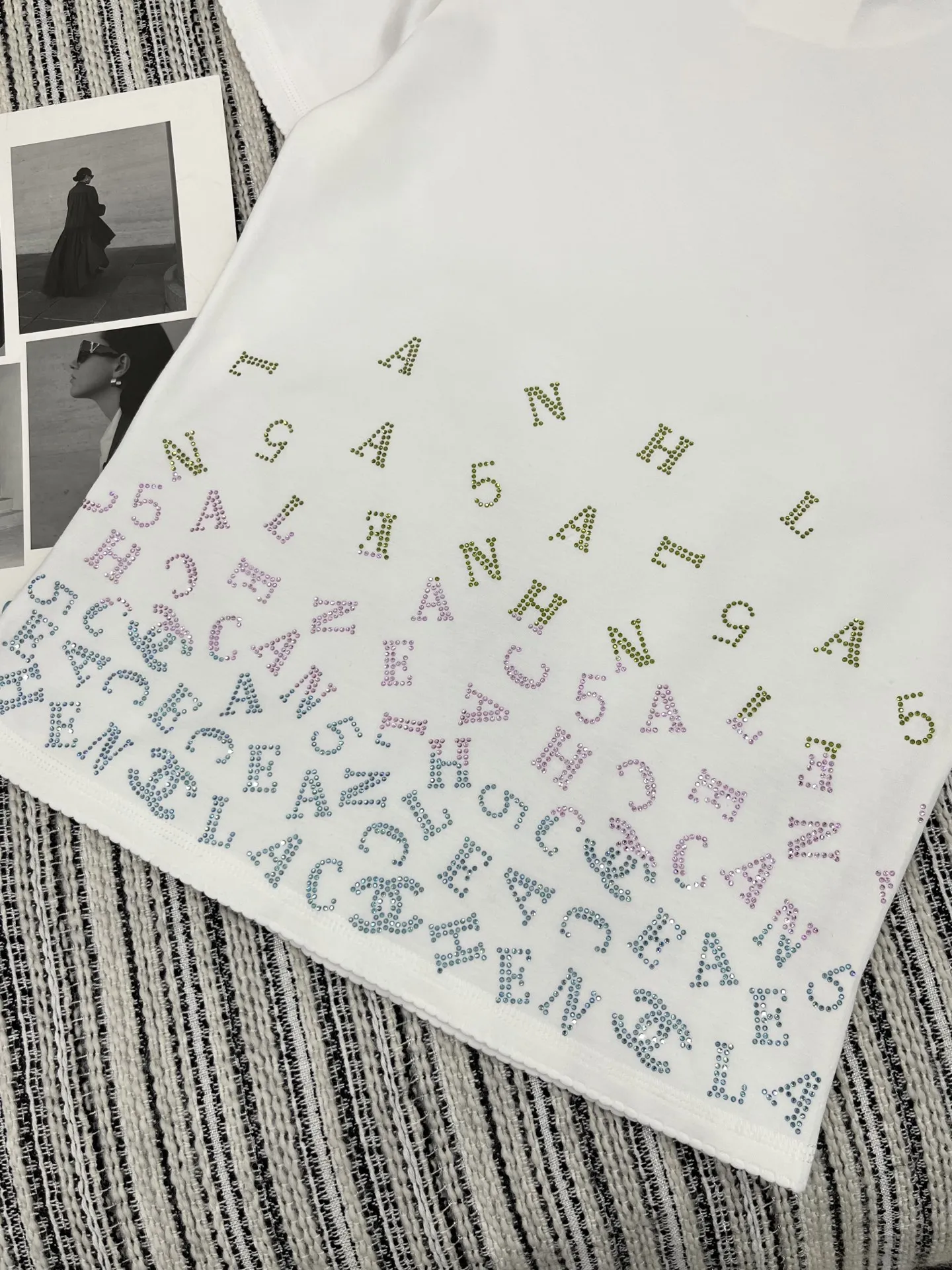 Chan* 25中古シリーズ手工ビーズ半袖Tシャツ 青 - 画像 (8)