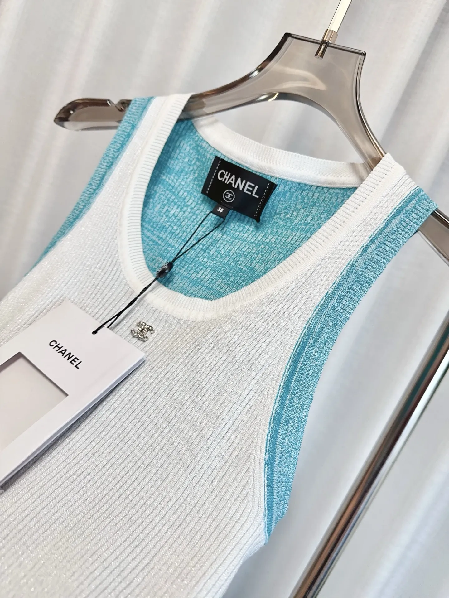 CHANEL新作カラーマッチングベストピンクブルー - 画像 (7)