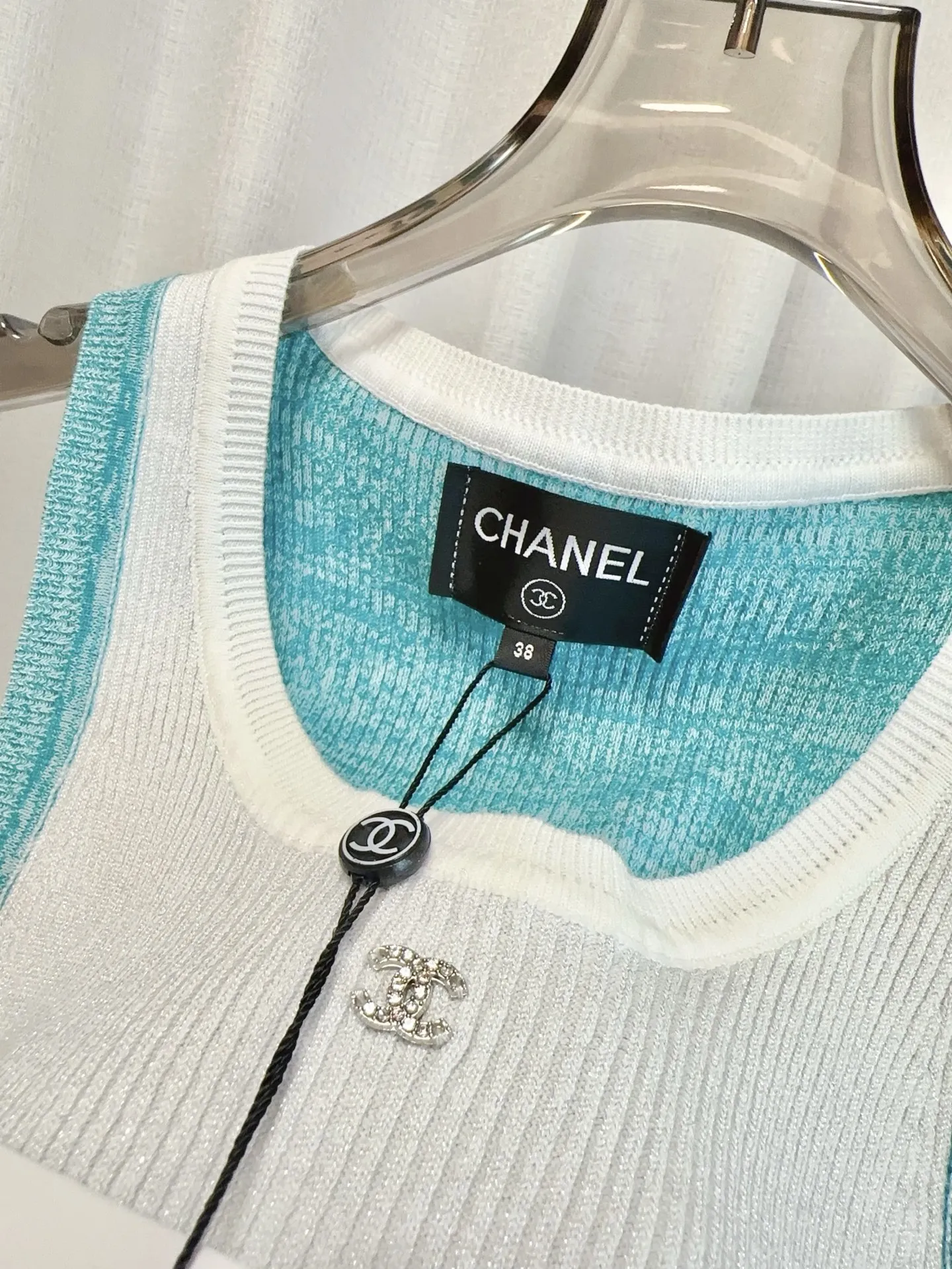 CHANEL新作カラーマッチングベストピンクブルー - 画像 (8)