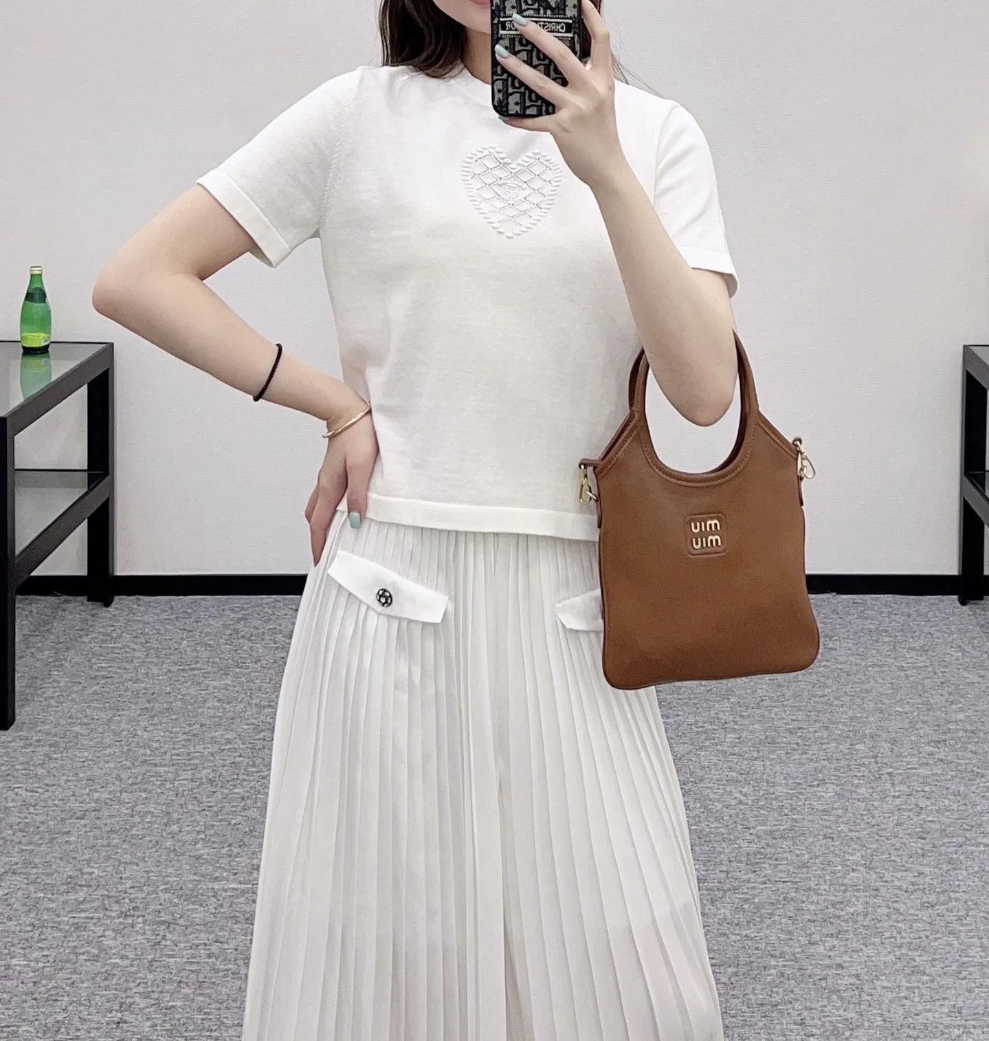 シャネル新作白ハート半袖Tシャツ - 画像 (6)