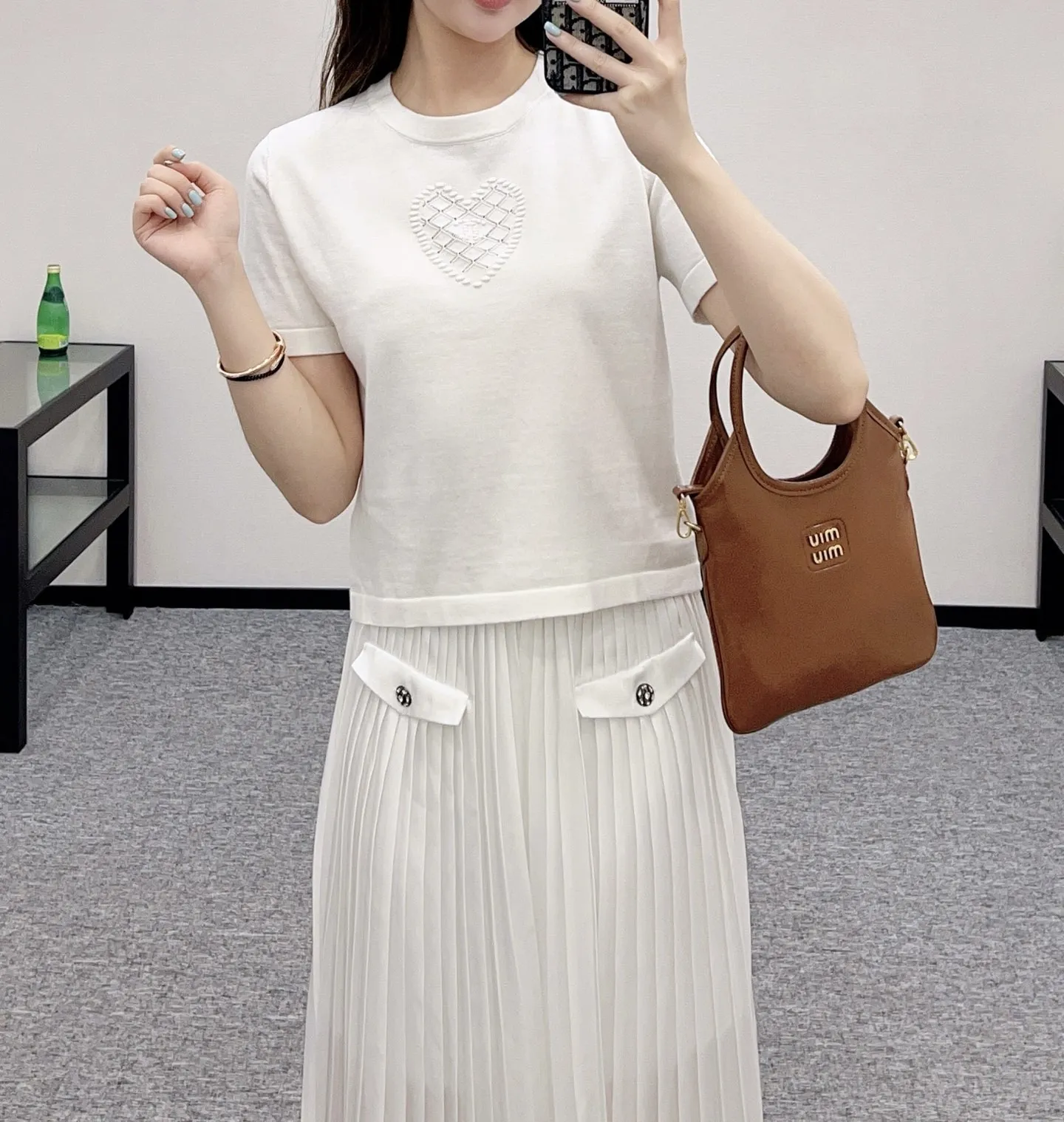 シャネル新作白ハート半袖Tシャツ - 画像 (7)