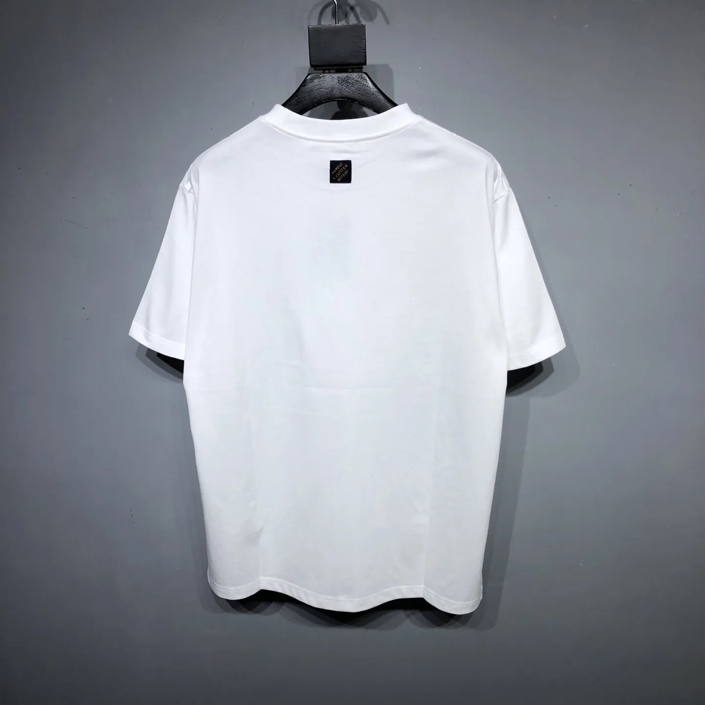 LOUIS VUITTON 白 24SS字母短袖T恤 - 画像 (3)