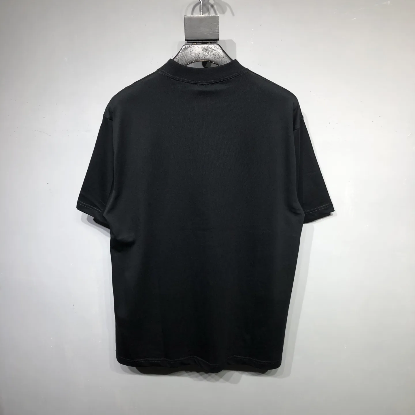 Balenciaga ブラックBBプリントTシャツ - 画像 (3)