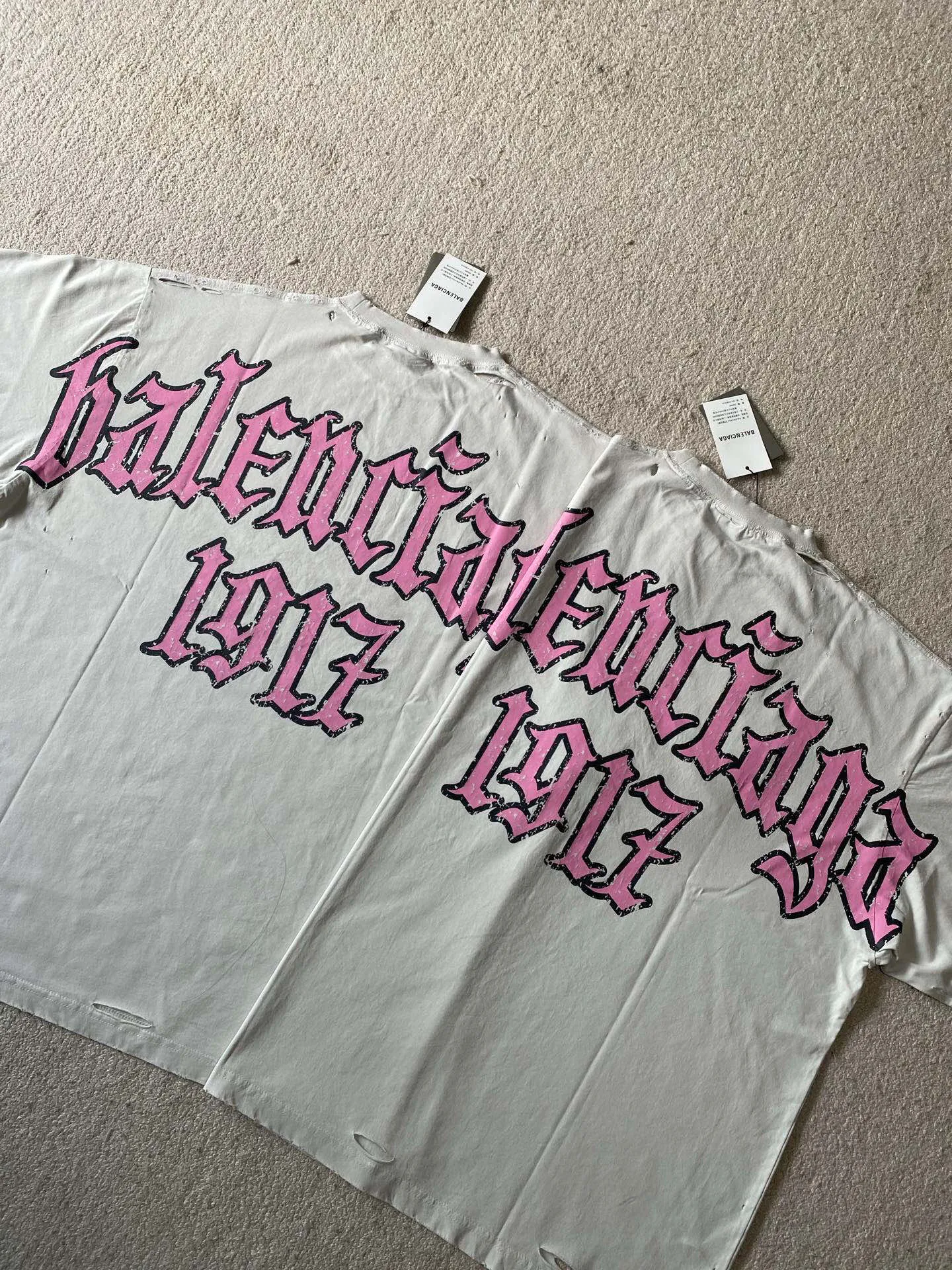 BALENCIAGA ピンク 後背印花 Tシャツ - 画像 (9)