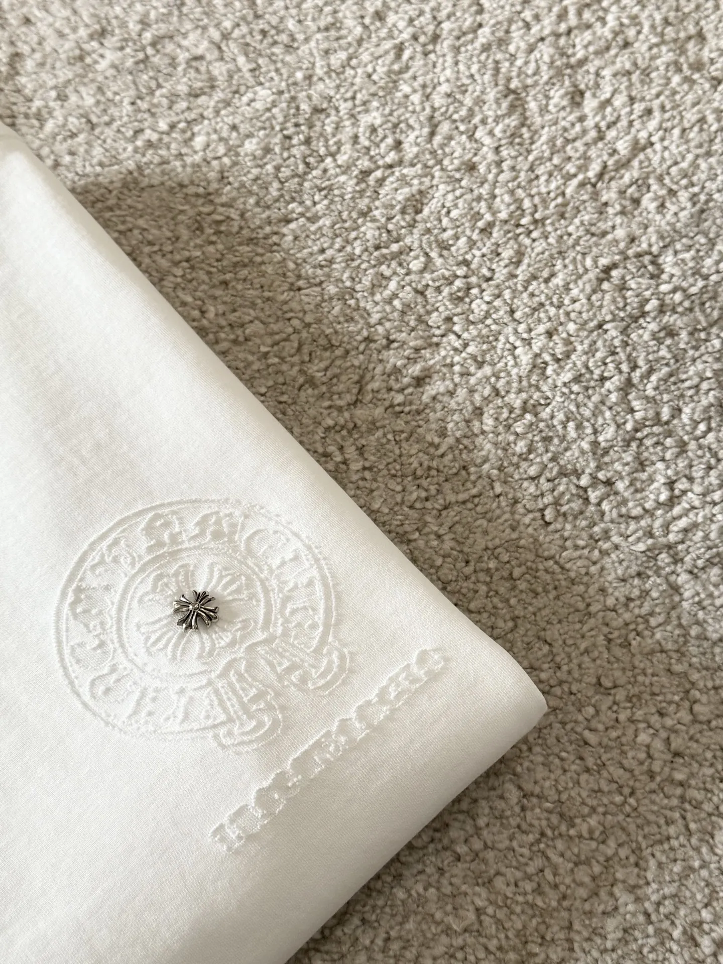 CHクロスハート新作クロス梵文焼き花半袖Tシャツ黒 - 画像 (5)