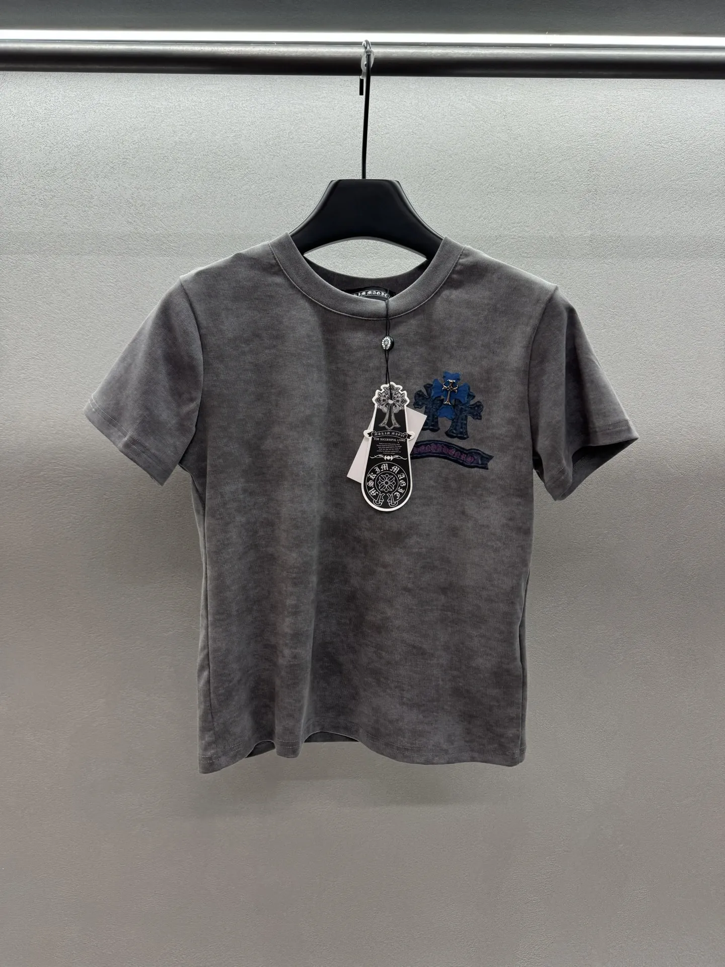 クロスハート新作グレークロス半袖Tシャツ