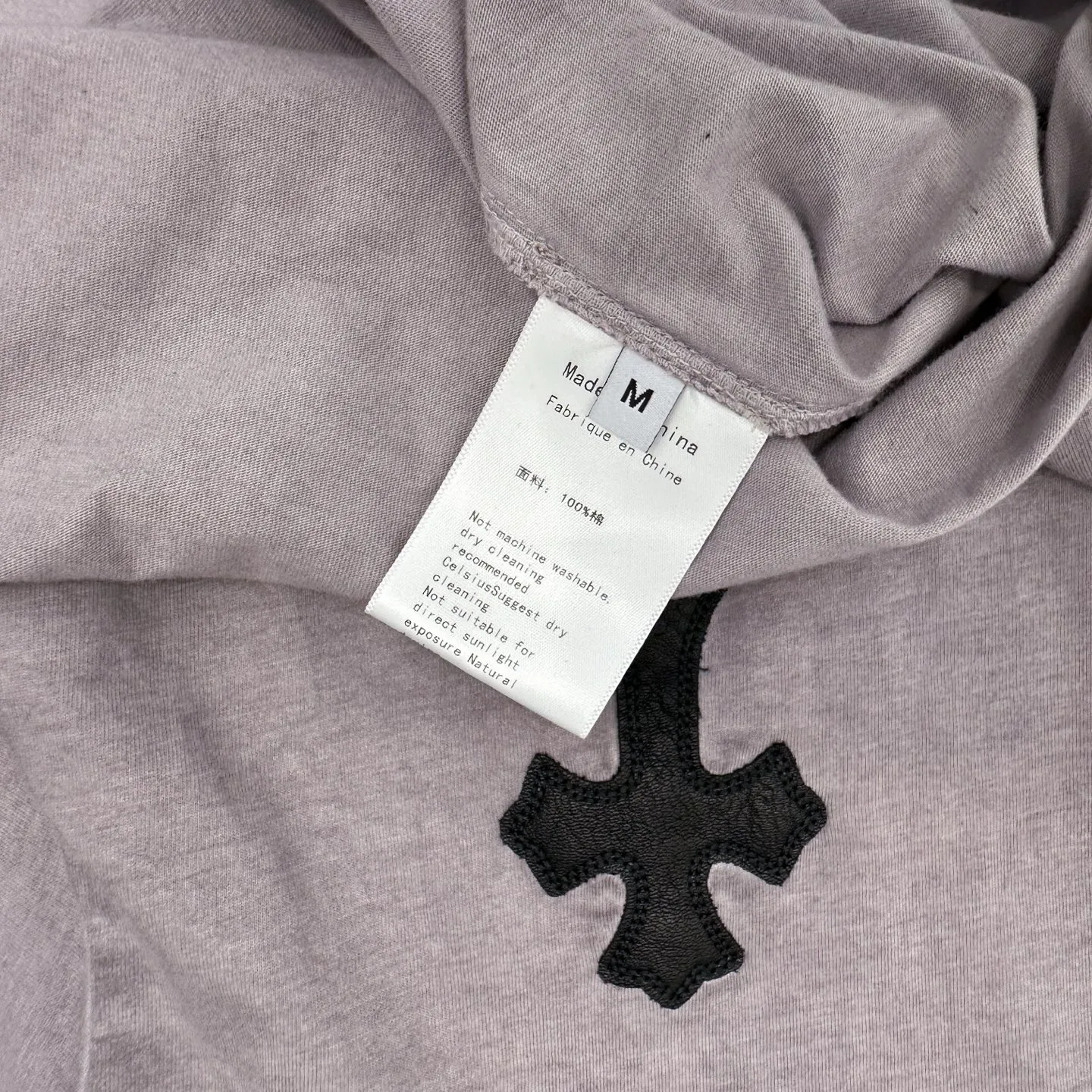 クロエクロ 新作半袖Tシャツ グレー クロスデザイン - 画像 (10)