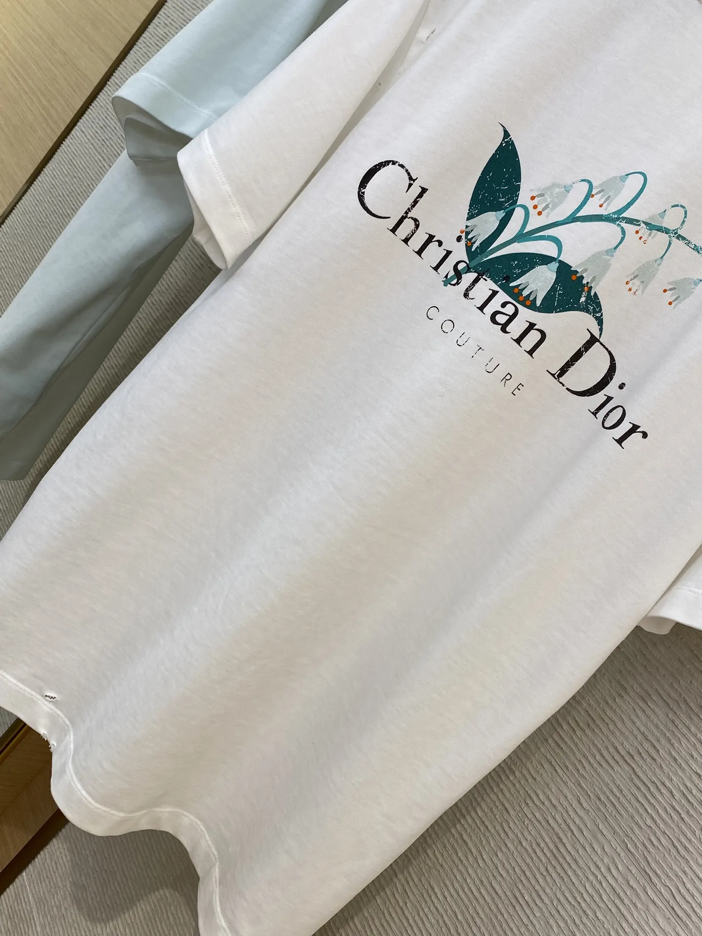 DIORディオルスズランアルファベット半袖Tシャツ黒白 - 画像 (17)