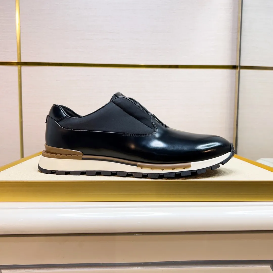 Berluti ブラックレザースニーカー