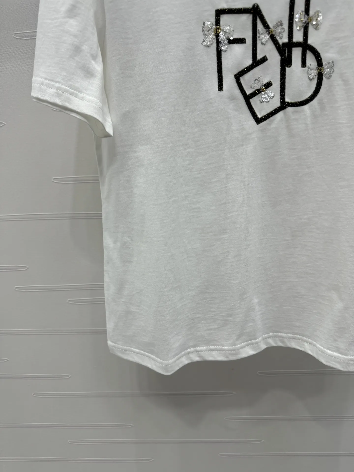 FEN*I新作アルファベット半袖Tシャツ白ピンク - 画像 (7)