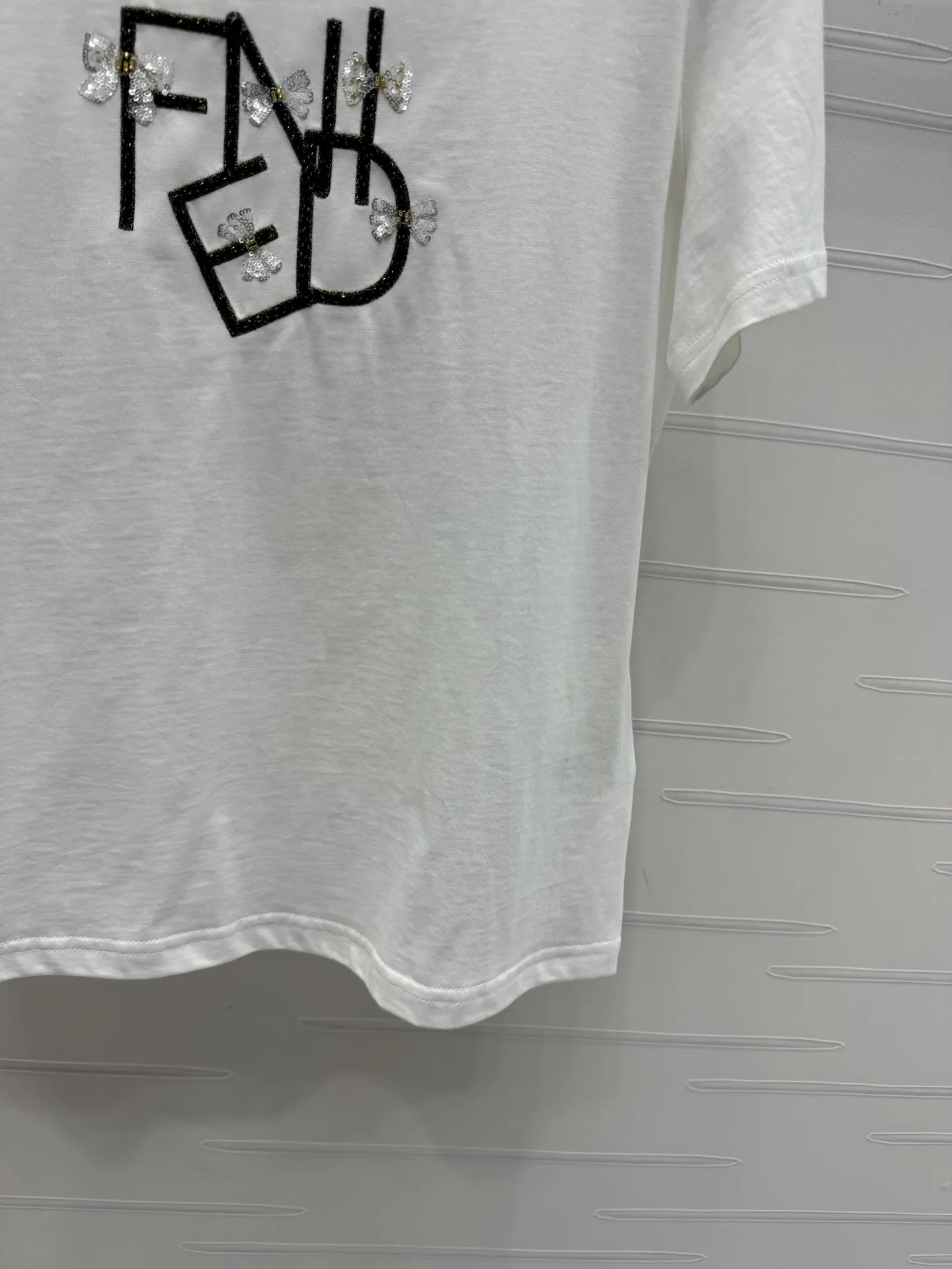 FEN*I新作アルファベット半袖Tシャツ白ピンク - 画像 (8)